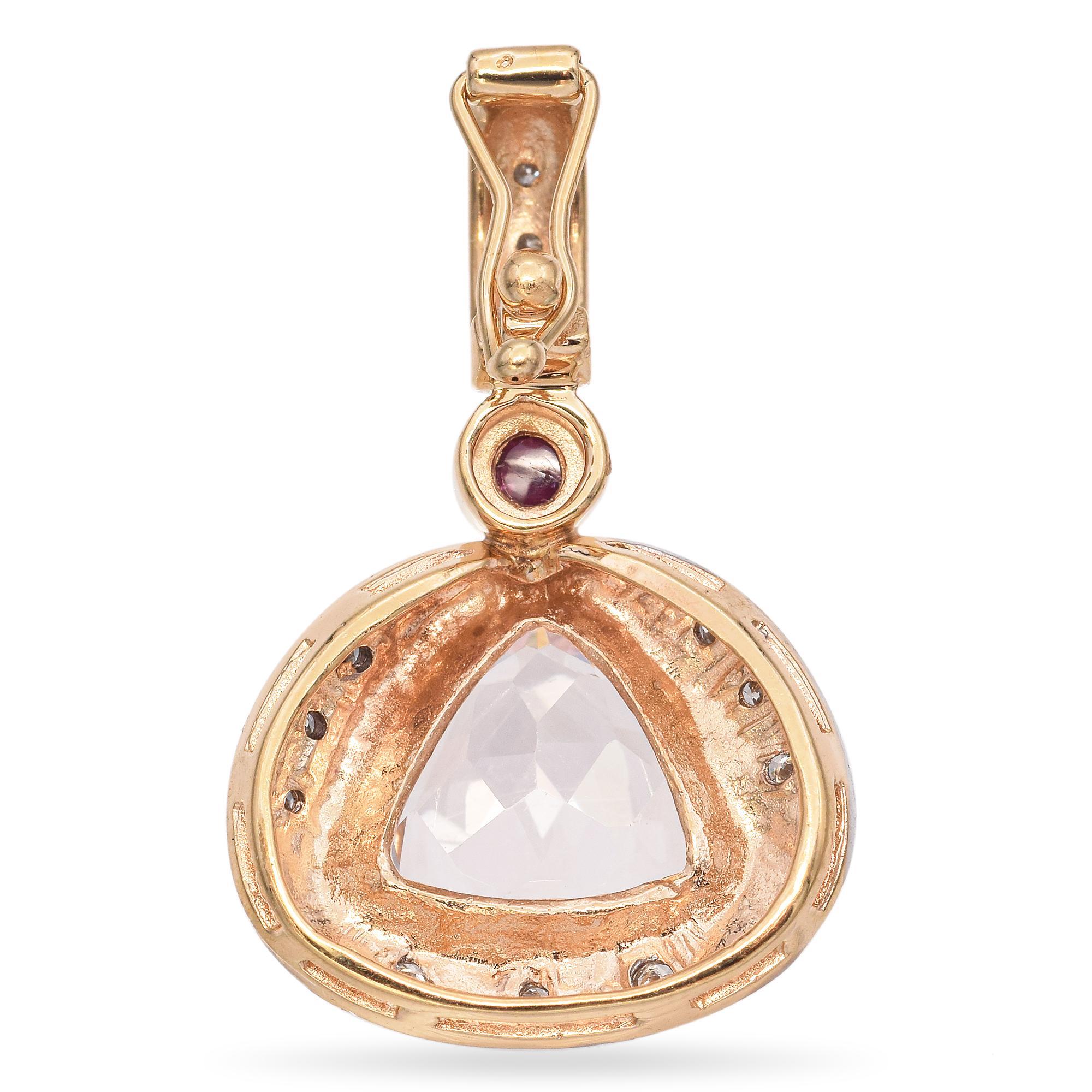 Colgante de oro amarillo de 14 quilates con rubí y diamantes rosa claro de Morganita en Bueno estado para la venta en New York, NY