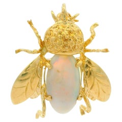 Estate 14k Yellow Gold Oval Opal Detailed Honeybee Fly Bee Pin Brooch Pendant