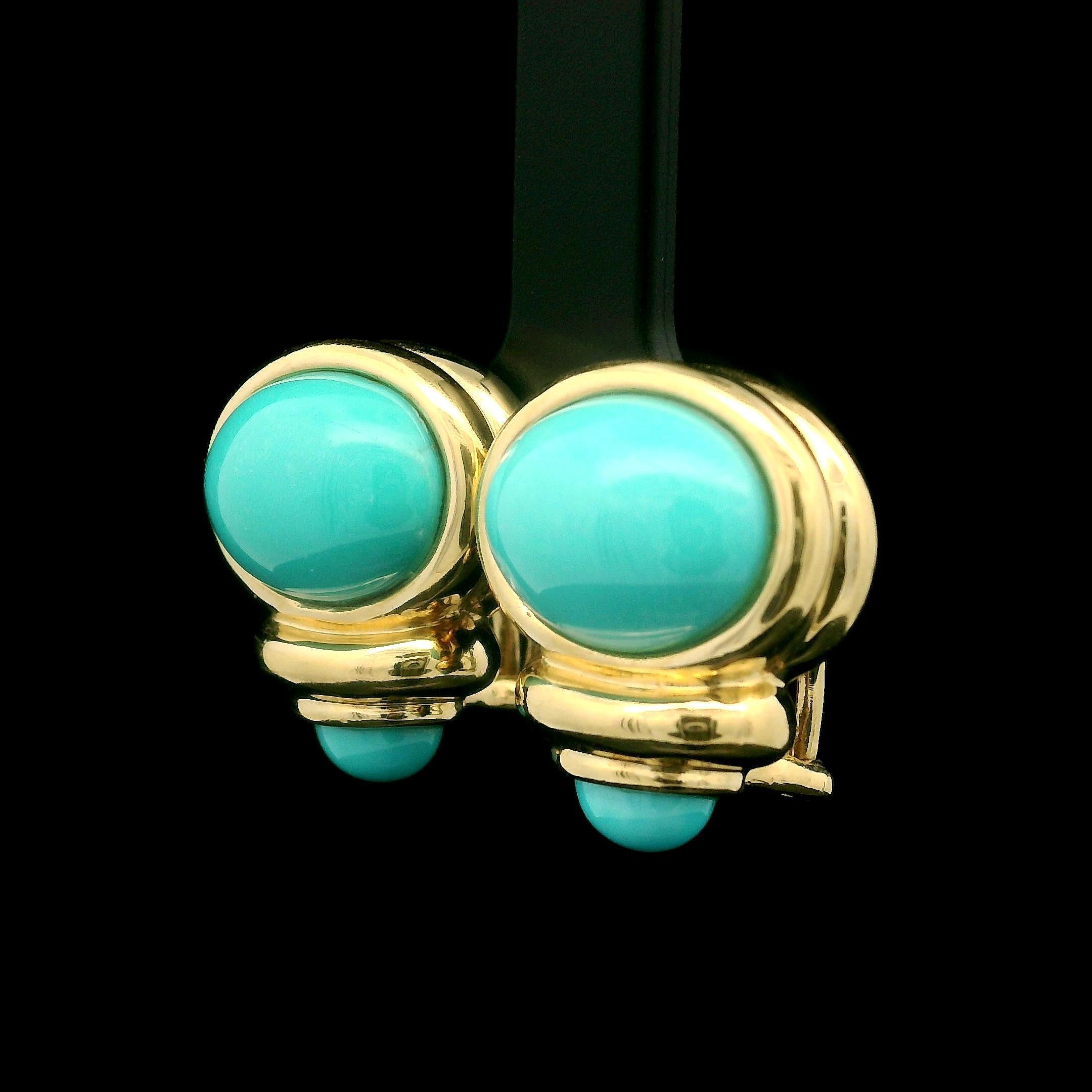 Estate 14k Yellow Gold Oval Turquoise Elegant Button Earrings w/ Omega Backs In Excellent Condition In Montclair, NJ