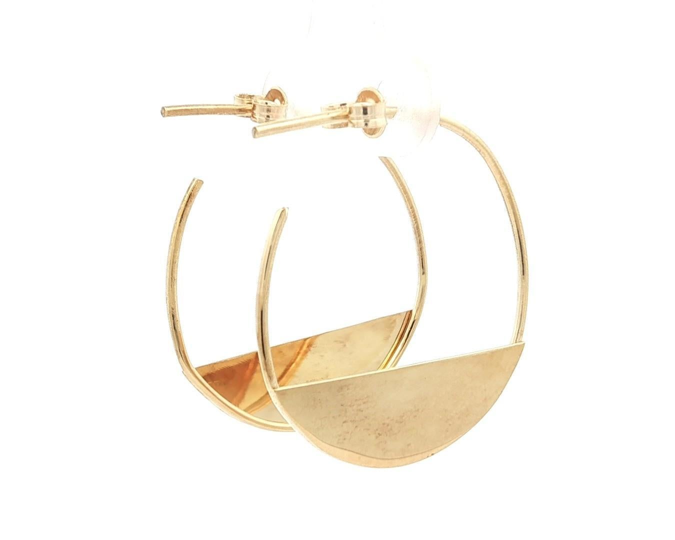 Donna Orecchini a cerchio medi geometrici a semicerchio in oro giallo 14k Estate in vendita