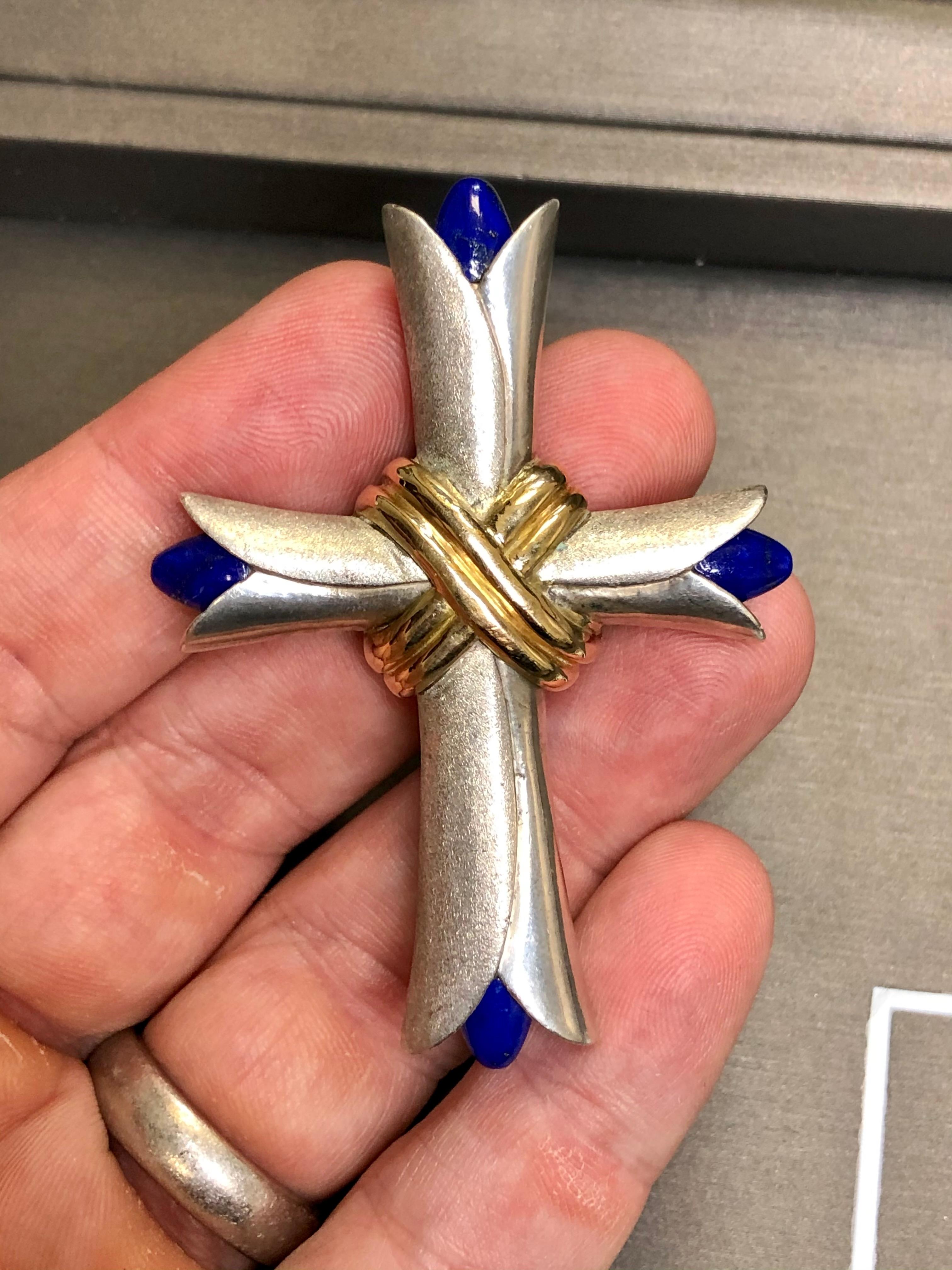 Estate 14K Yellow Gold & Sterling Silver Heavy Lapis Cross Pendant In Good Condition For Sale In Winter Springs, FL
