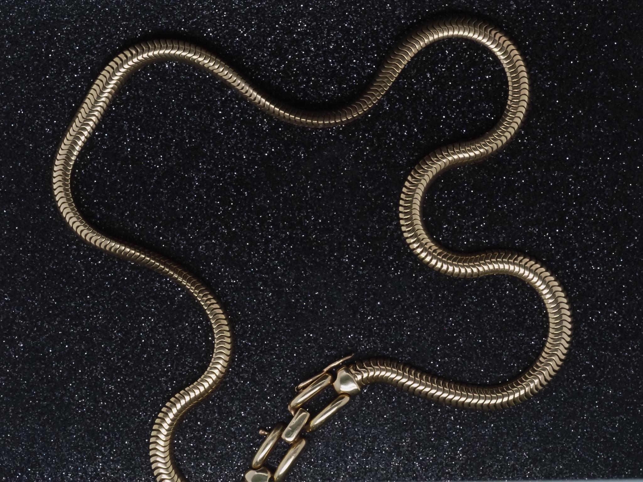 Women's Estate 14K Yellow Gold TIFFANY & CO. Snake Chain Necklace - VHK#451B For Sale