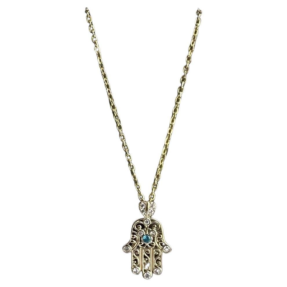 What is a Hamsa necklace?