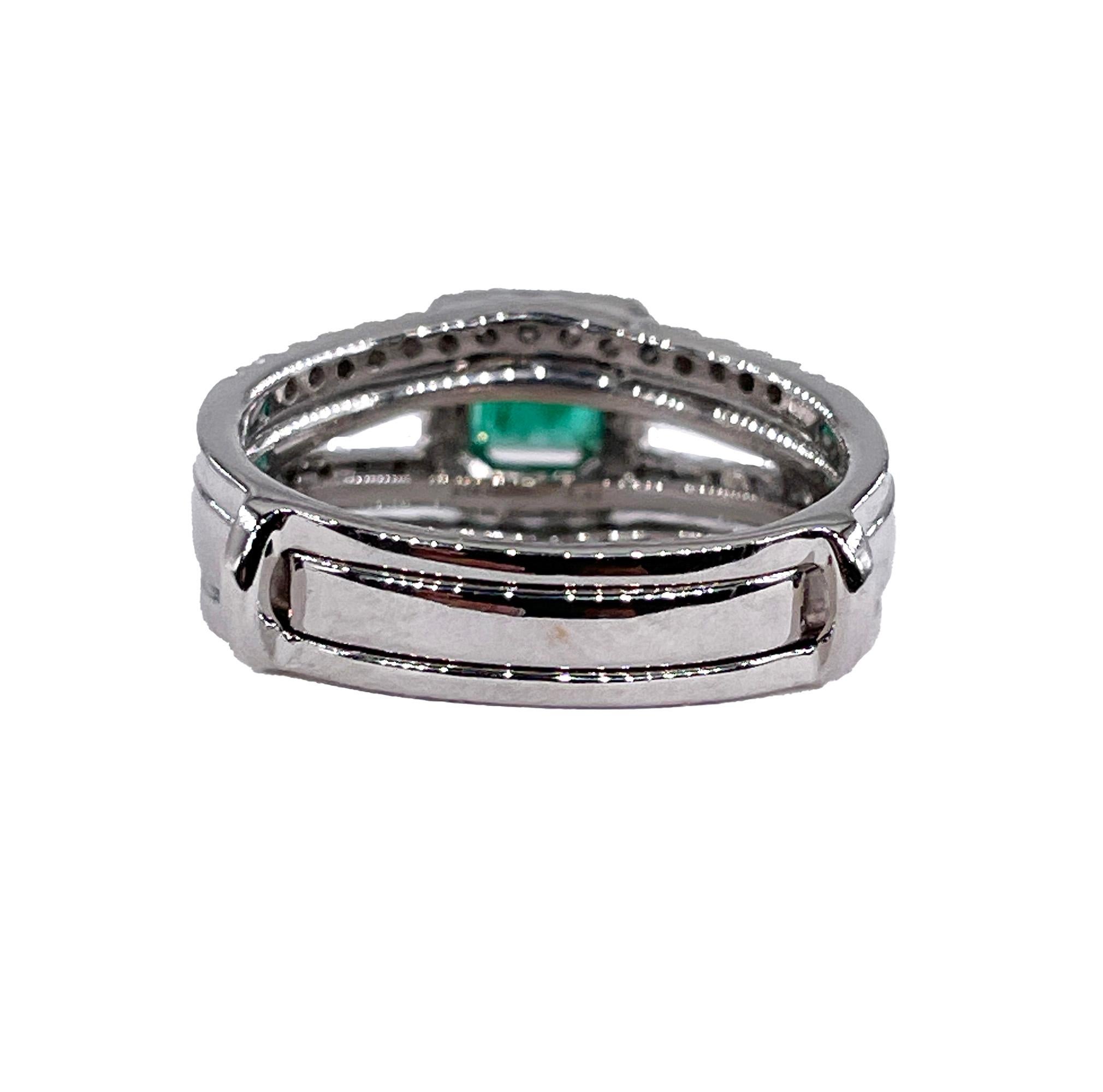 Women's Estate 1.70ct Natural Green Emerald & Diamond Triple Band Gold Ring by Heizberg For Sale