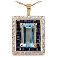 Domaine 17.50 Ct. Aigue-marine pendentif saphir naturel diamant