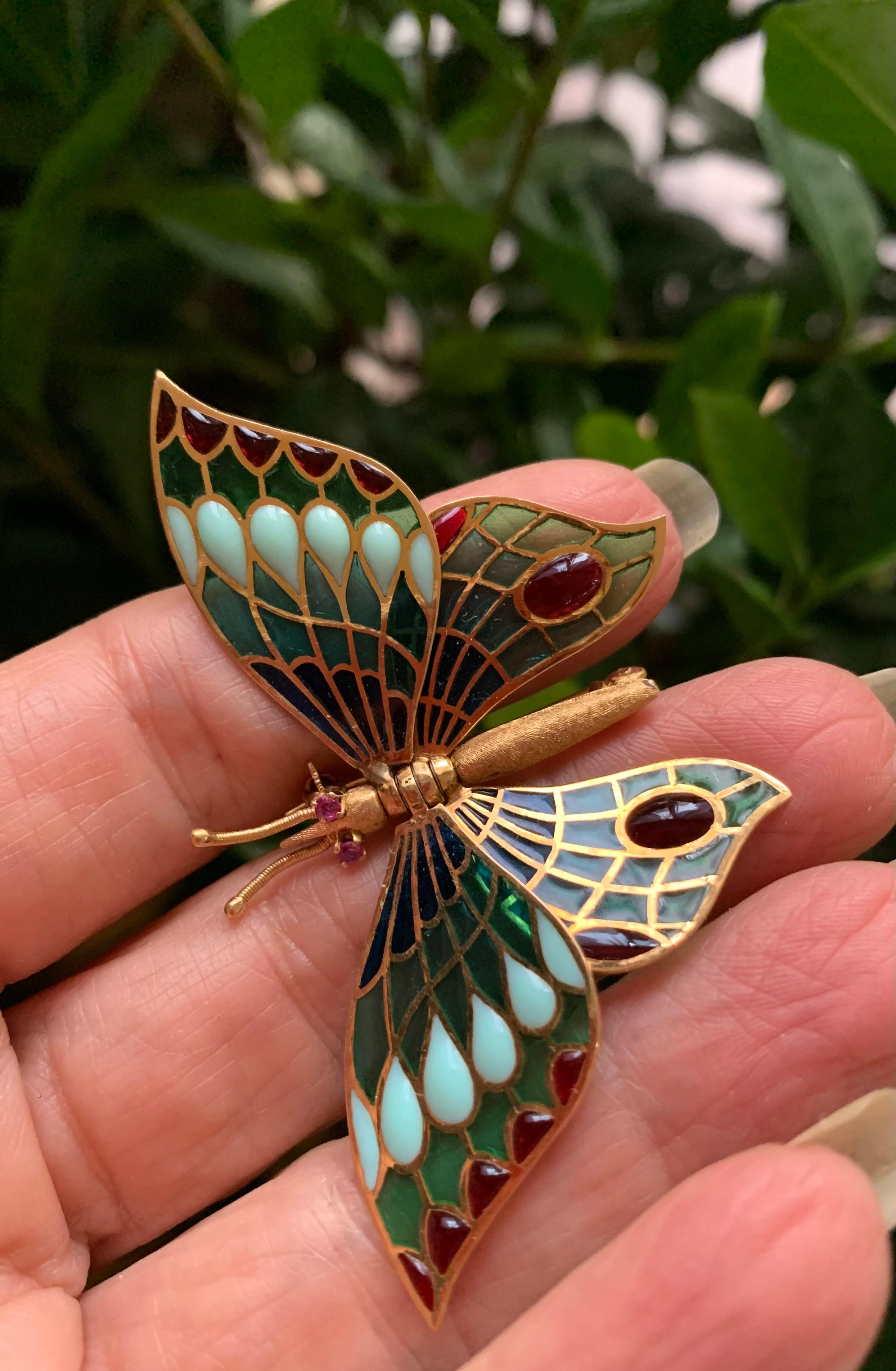 Women's or Men's Estate 18 Karat Gold Plique a Jour Enamel Articulated Butterfly Brooch For Sale