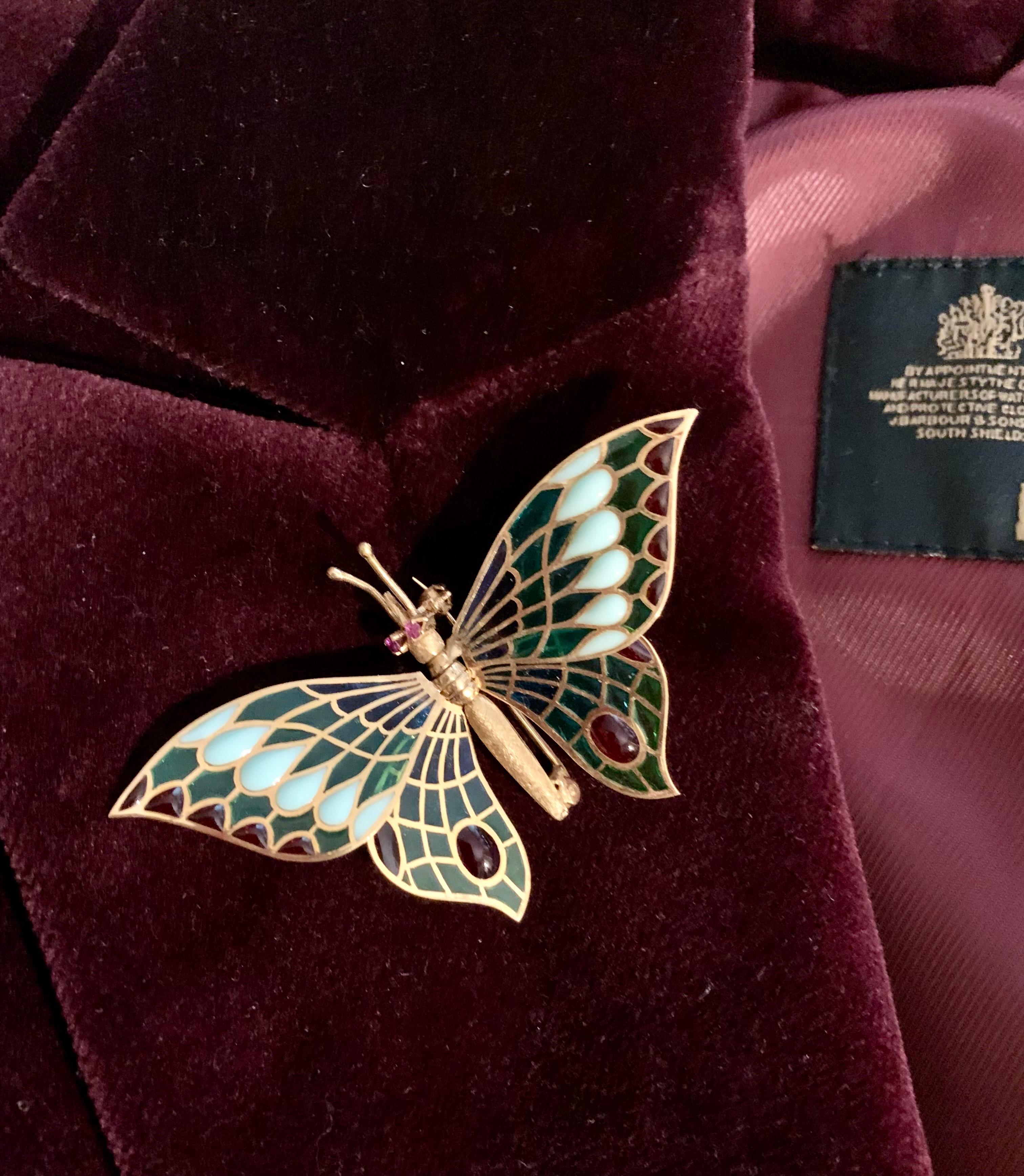 Estate 18 Karat Gold Plique a Jour Enamel Articulated Butterfly Brooch For Sale 1
