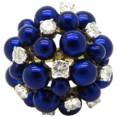 Anello da cocktail in oro 18 carati con diamante rotondo e smalto blu di proprietà