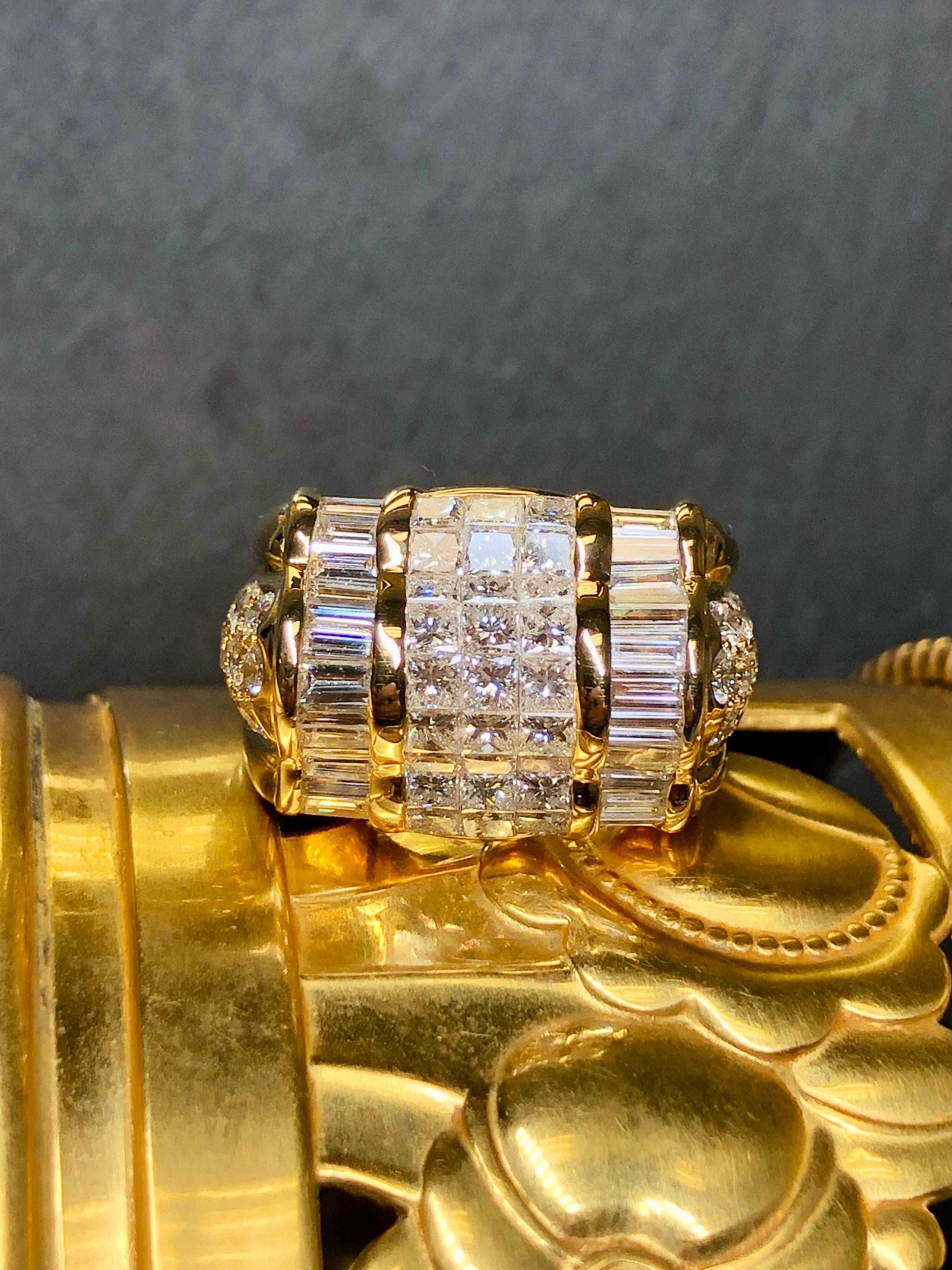 Contemporary Estate 18K Baguette Round Princess Diamond Cluster Cocktail Ring 5.90ctw Sz 7 For Sale