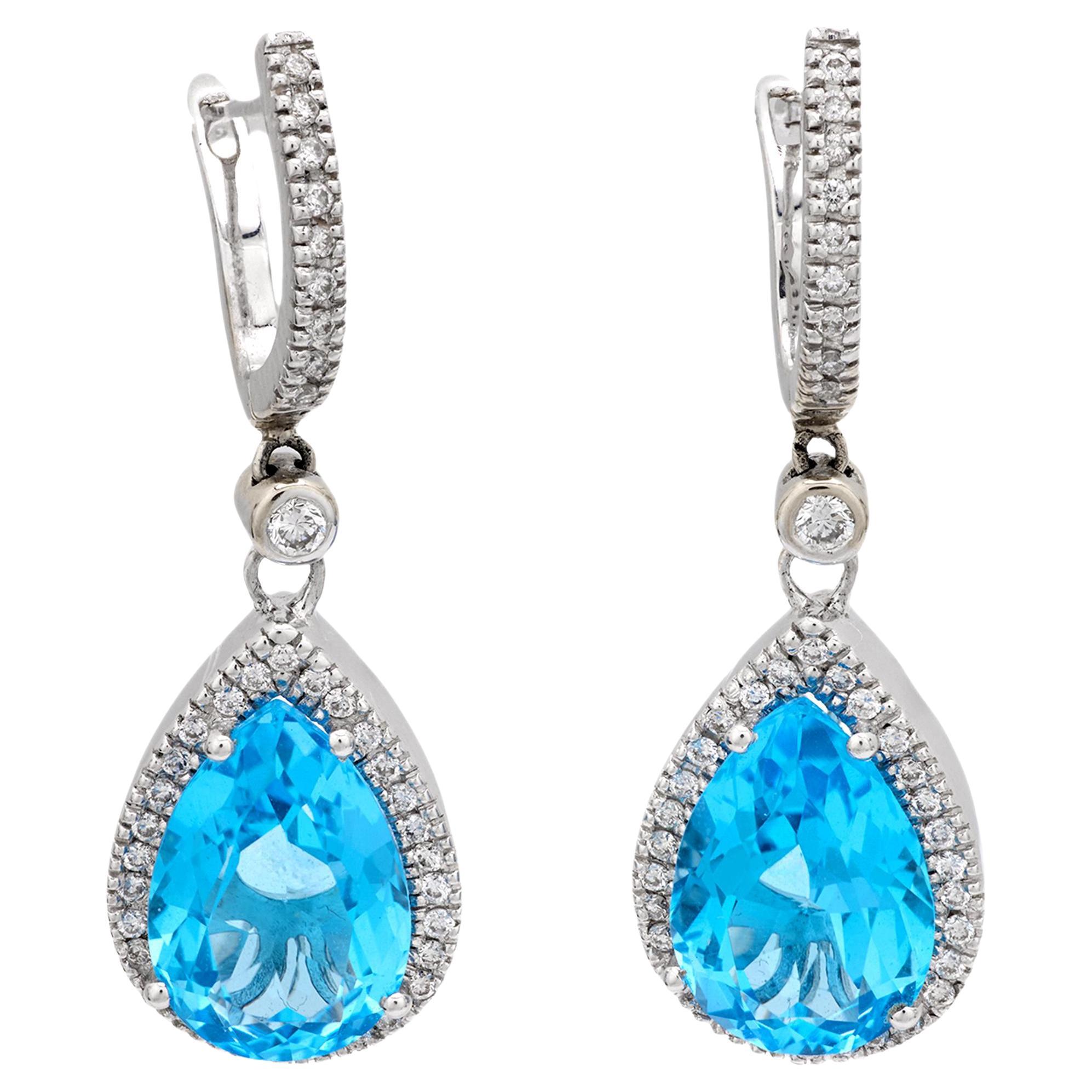 Pendientes de gota de topacio azul y diamantes de 18k