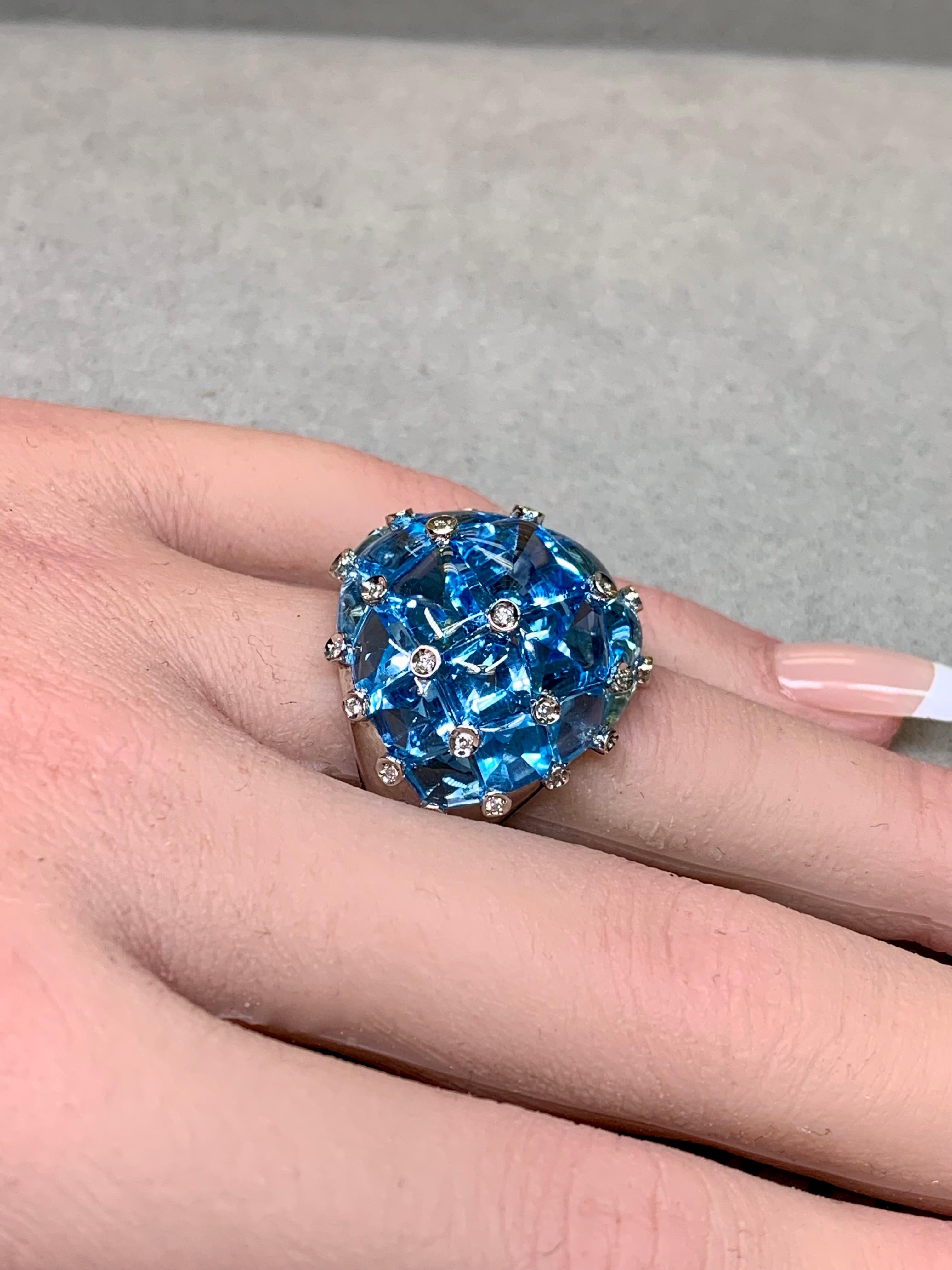 Tenuta 18K Buff Top Fancy Cut Topaz Diamond Bombé Cocktail Dome Ring 25.68ctw in vendita 4