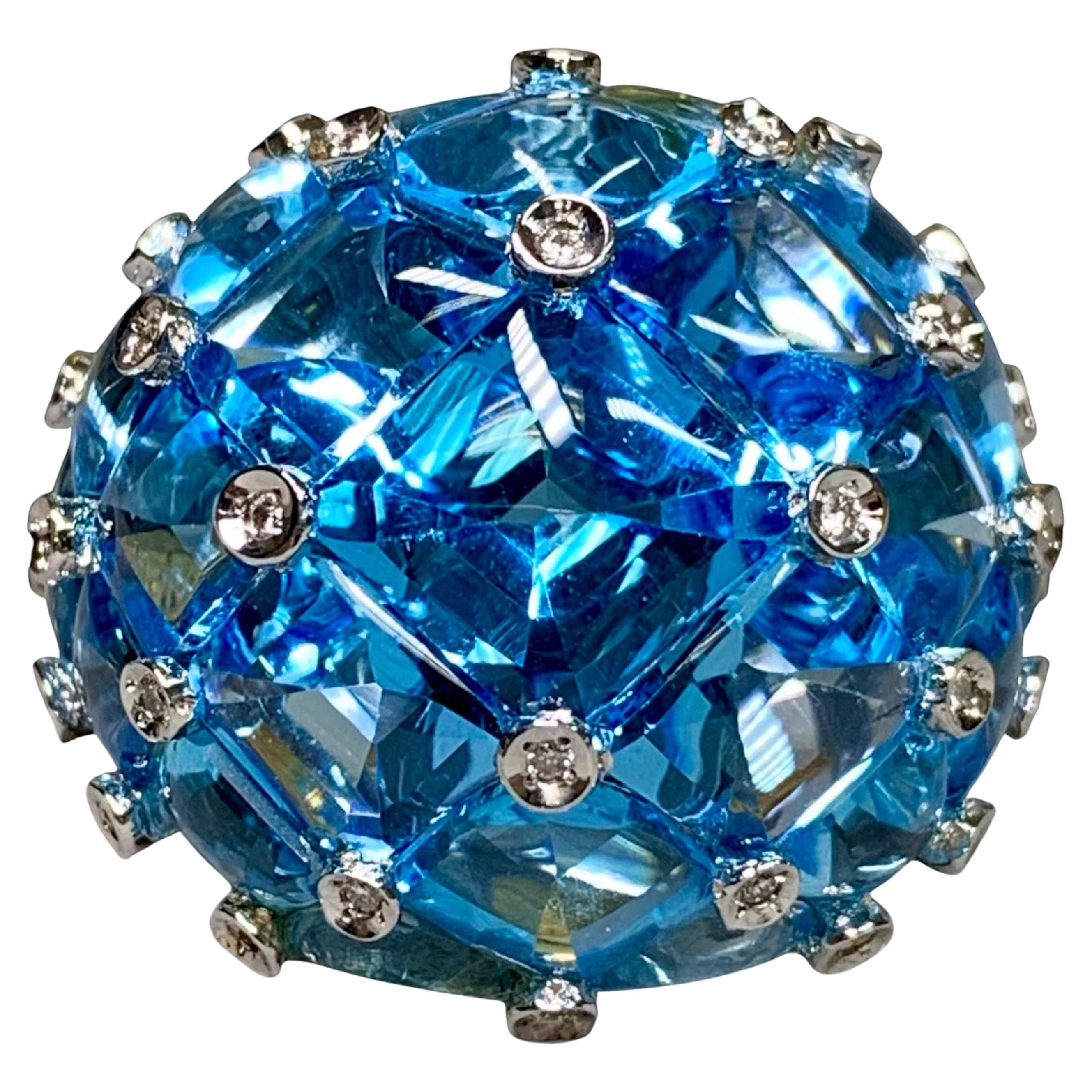 Tenuta 18K Buff Top Fancy Cut Topaz Diamond Bombé Cocktail Dome Ring 25.68ctw in vendita