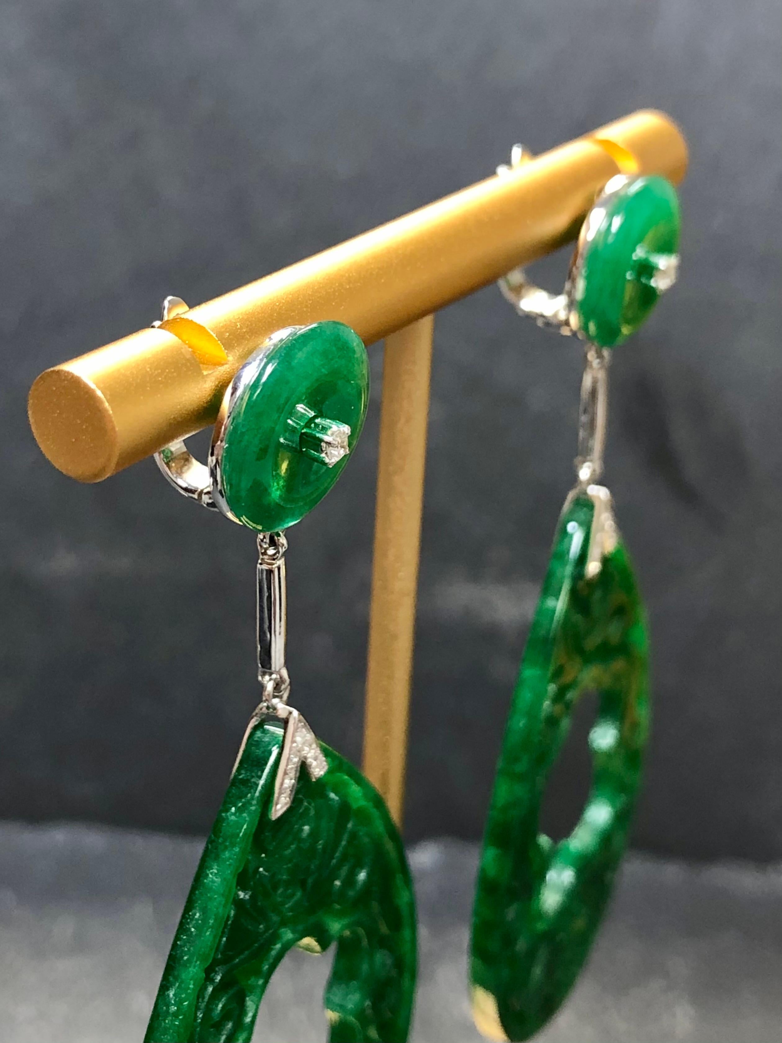 Contemporary Estate 18k Carved Jade Disc Diamond Dangle Drop Earrings For Sale