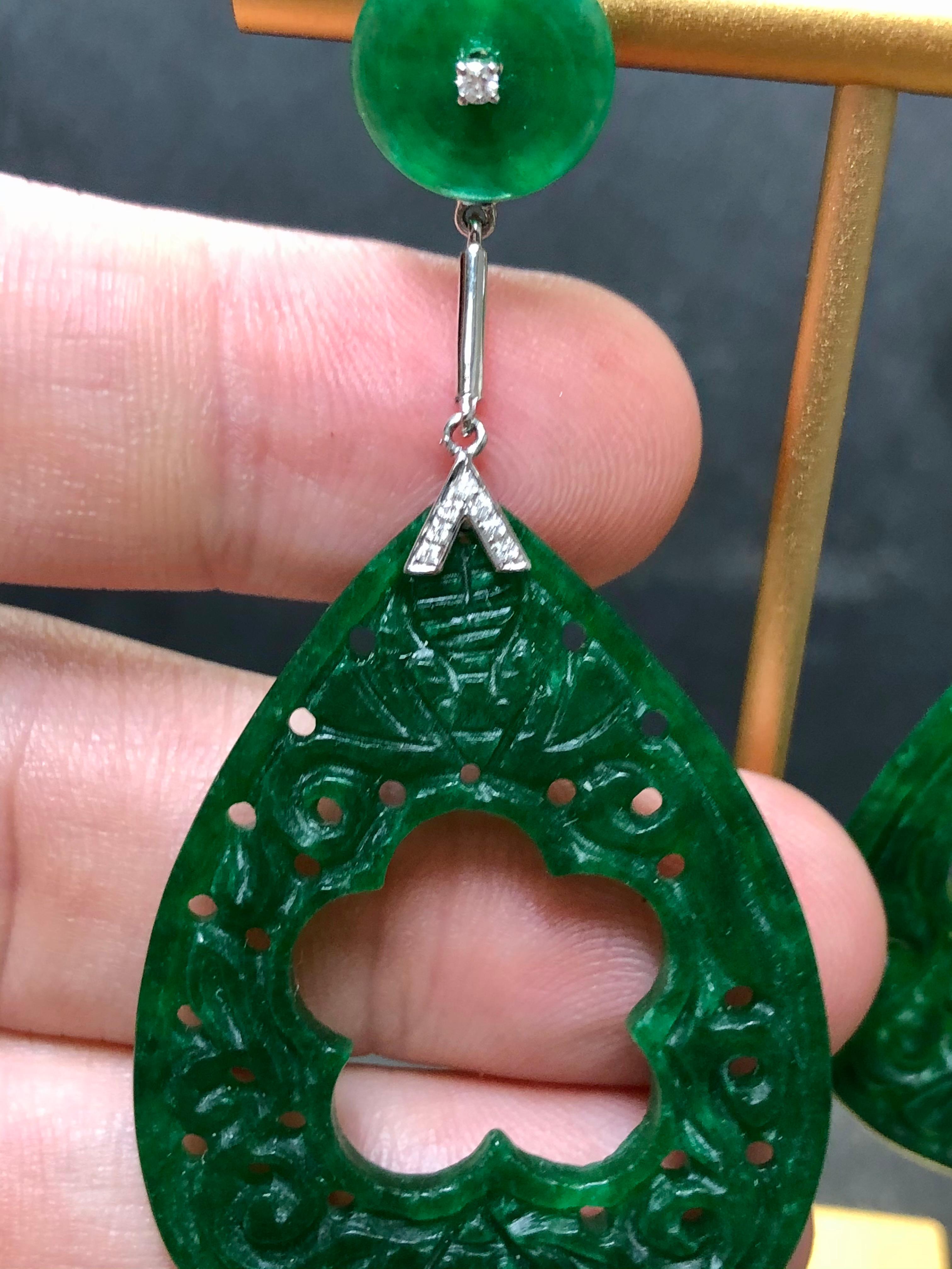 Women's Estate 18k Carved Jade Disc Diamond Dangle Drop Earrings For Sale