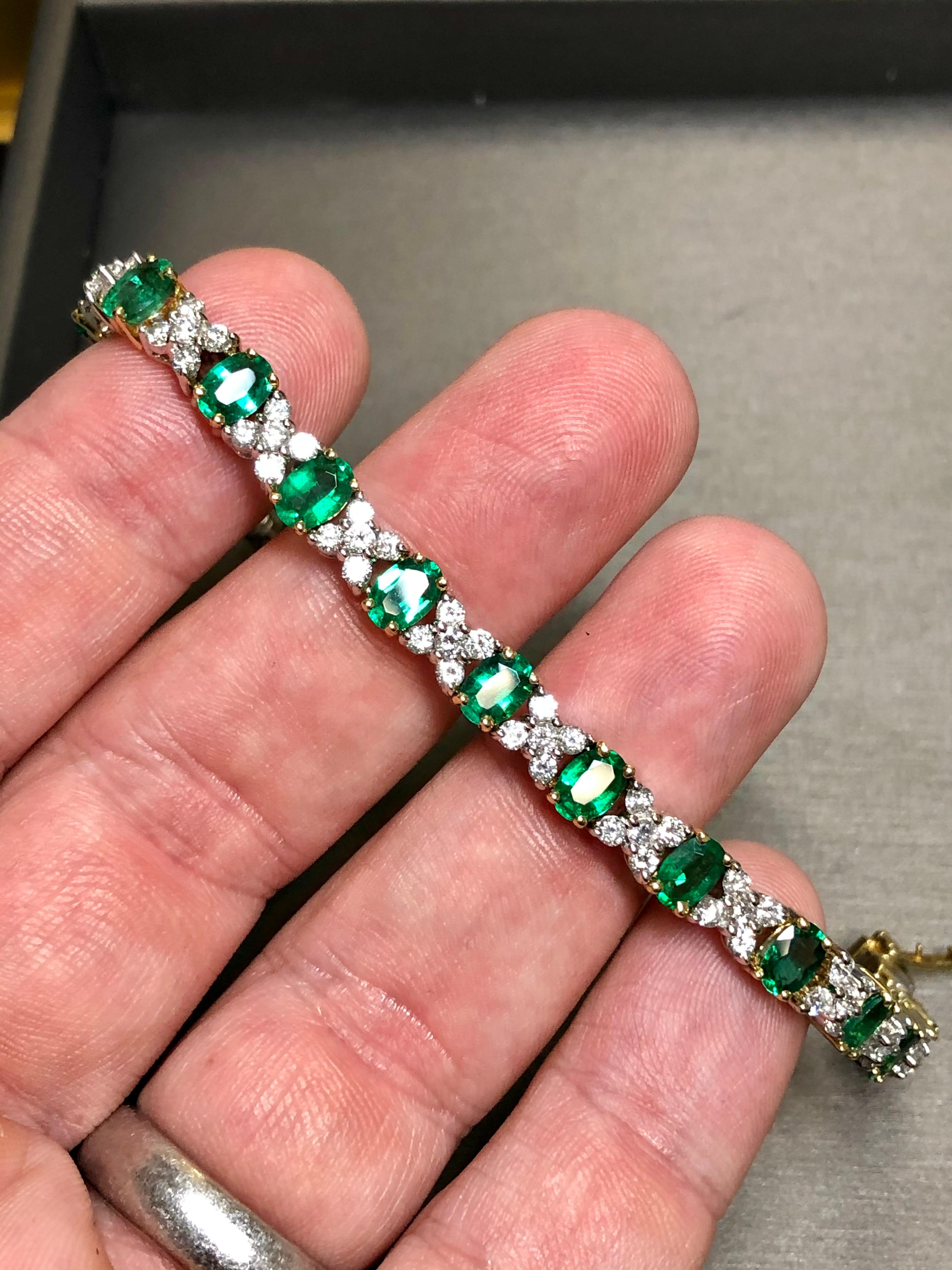 Contemporary Estate 18K Colombian Emerald Diamond Cocktail Bracelet 7”