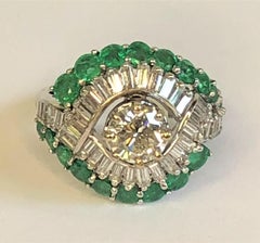 Estate 18K Diamond Emerald Ring