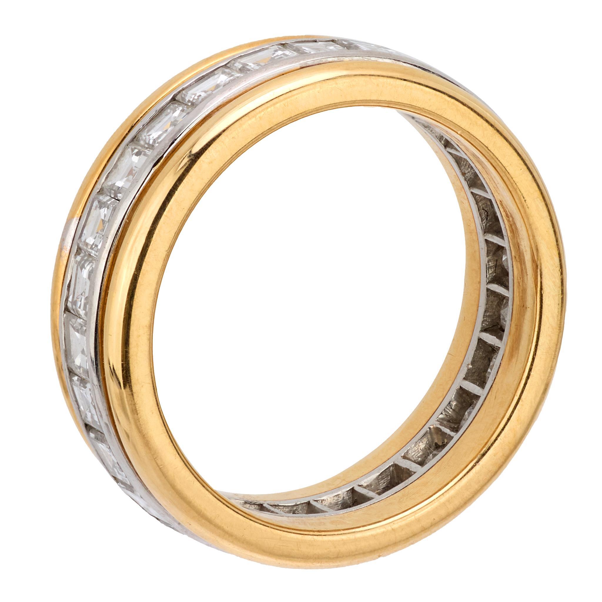 Nachlass 18k Diamant Eternity-Ring (Smaragdschliff) im Angebot