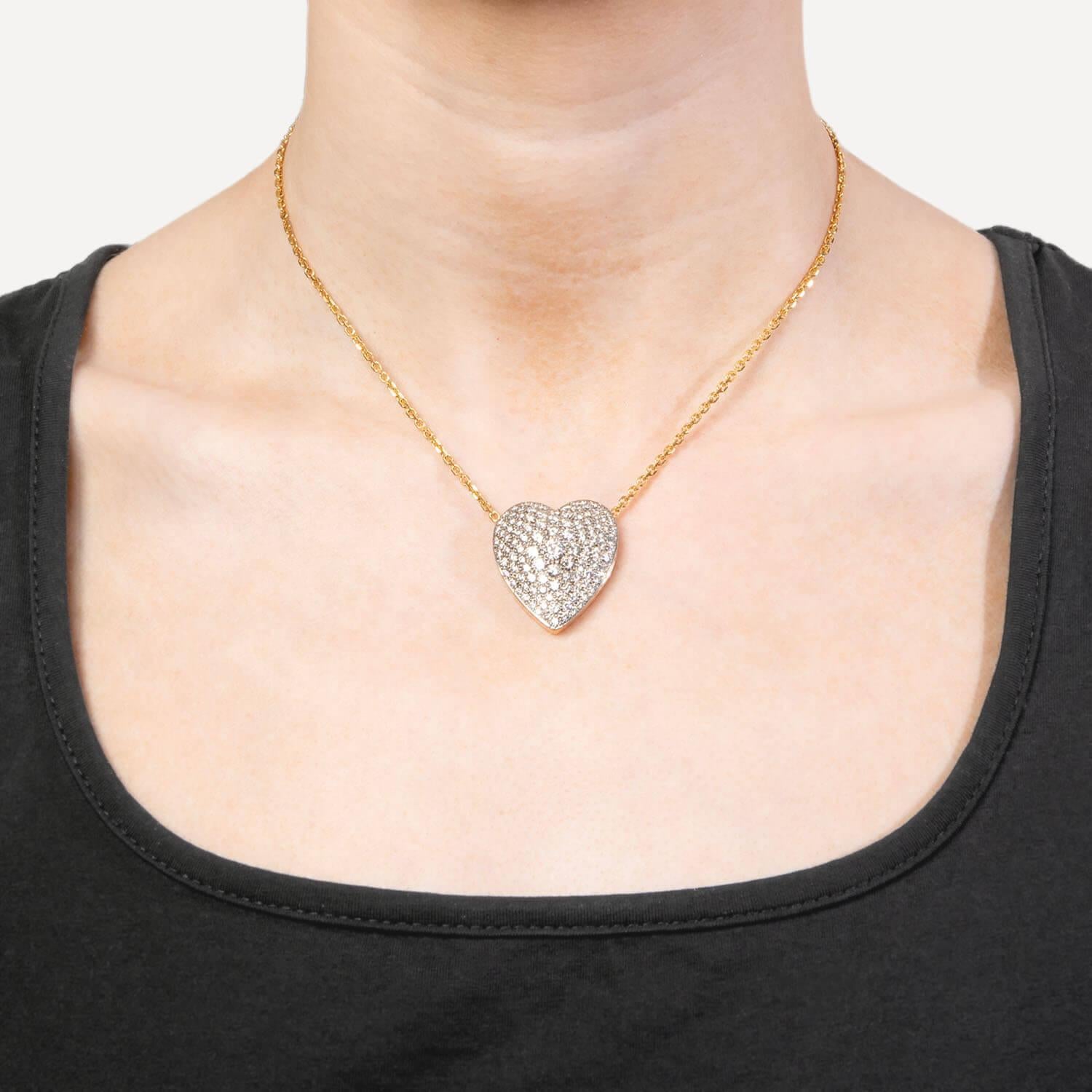 Estate 18k Diamond Heart Pendant Necklace Bon état - En vente à Narberth, PA