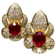 Pendientes Estate 18K Diamond Oval Ruby Ear Clips 15.50cttw G Vs Omega Back Huggie Earrings
