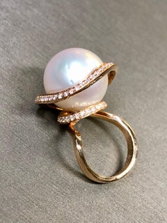 Estate 18K Diamond South Sea Pearl Spiral Swirl Freeform Cocktail Ring 16.5mm