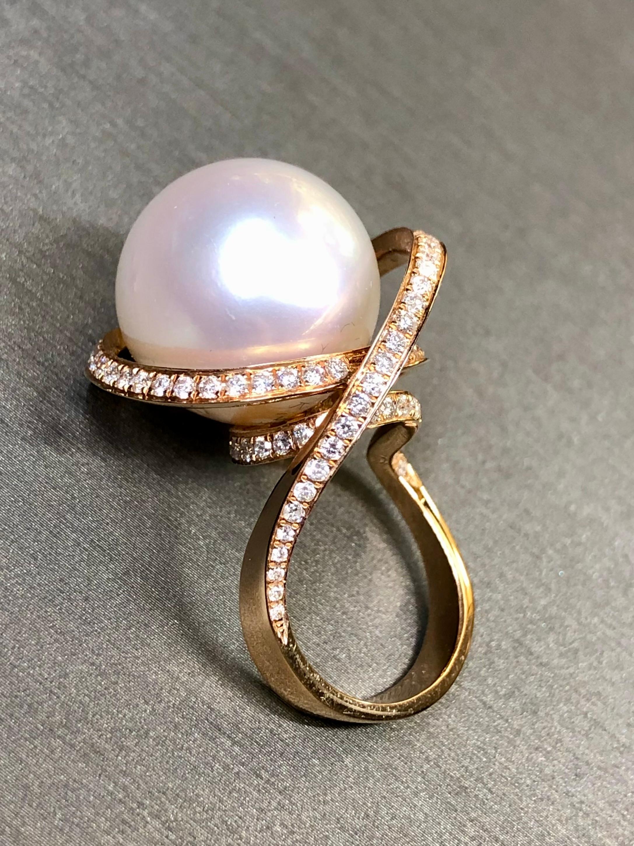 Estate 18K Diamond South Sea Pearl Spiral Swirl Freeform Cocktail Ring 16.5mm In Excellent Condition For Sale In Winter Springs, FL