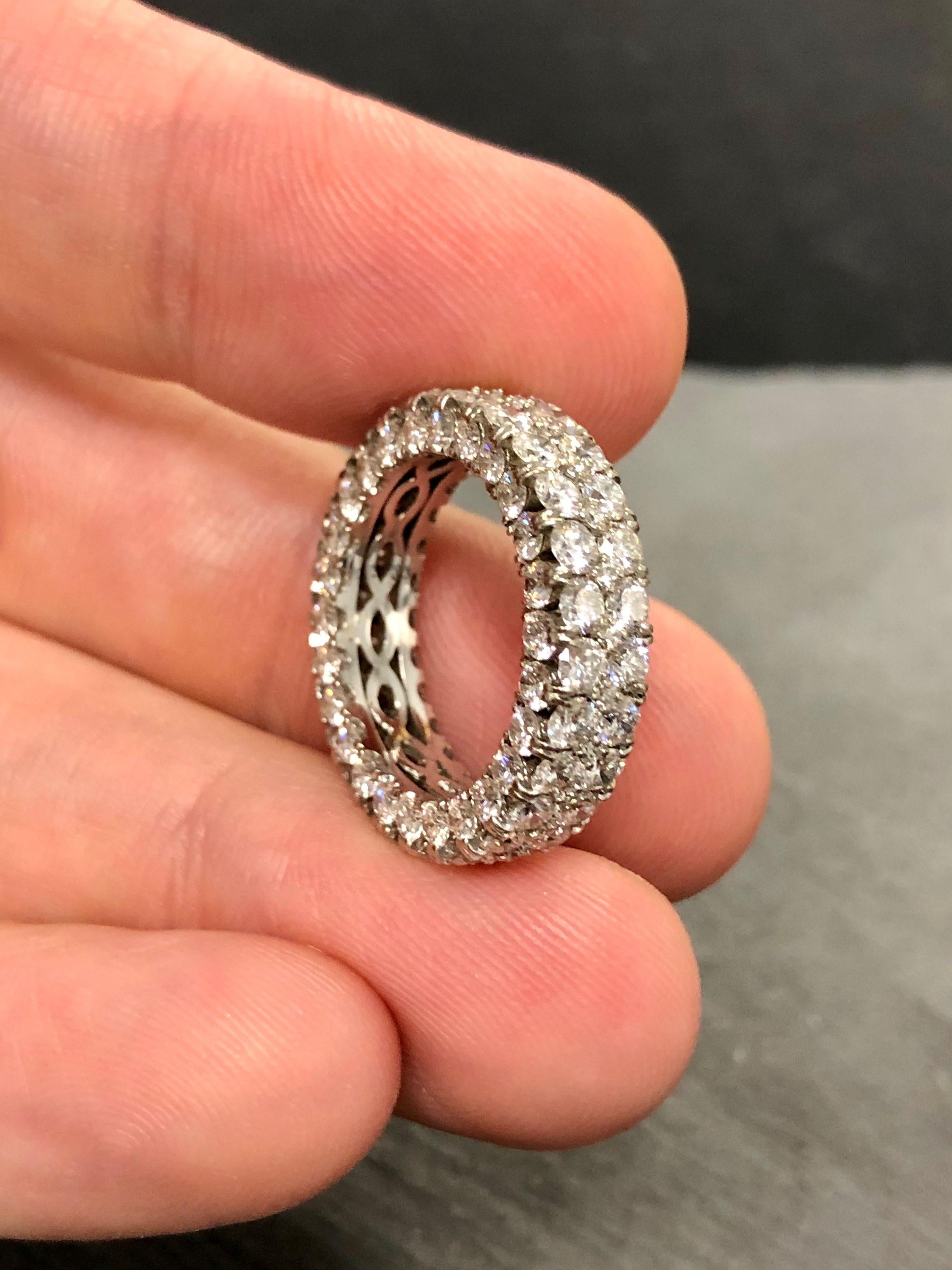 Estate 18k Diamonds On All Sides Wide Eternity Band 5.50cttw Sz 6 For Sale 3