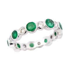 Alianza de Esmeralda y Diamante de 18 quilates Estate