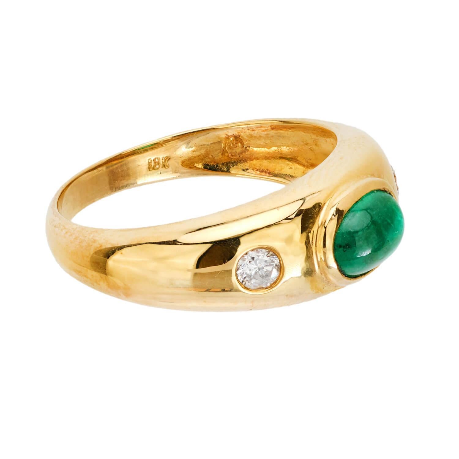 Nachlass 18k Smaragd und Diamant Drei-Stein-Ring (Moderne) im Angebot
