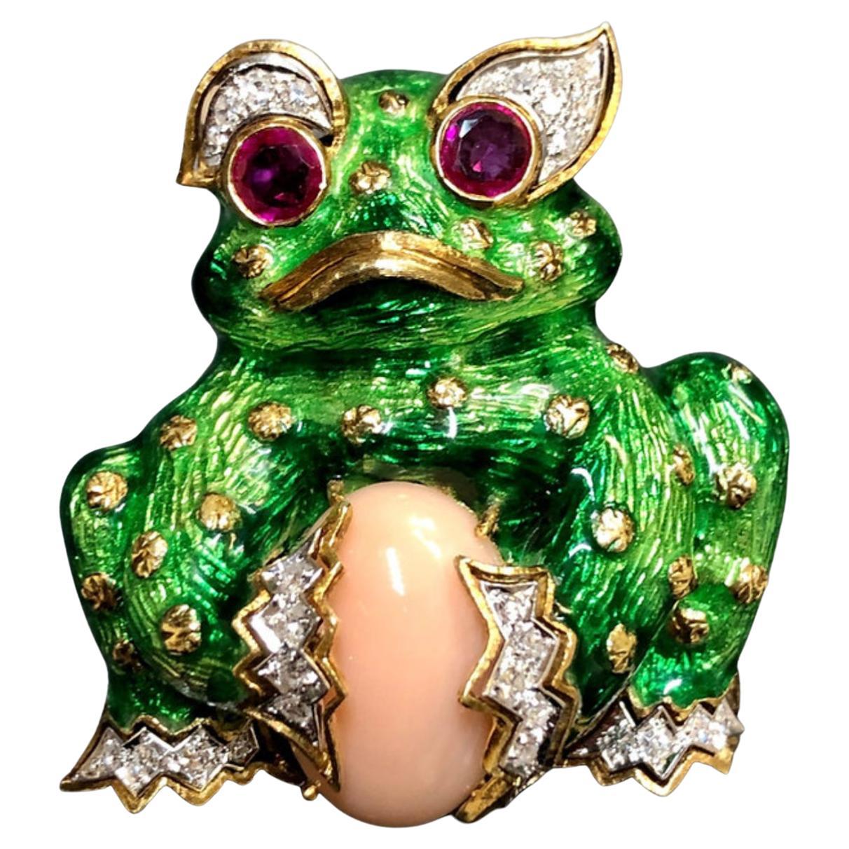 Estate Vintage 18k Green Enamel Coral Ruby Diamond Frog Pendant