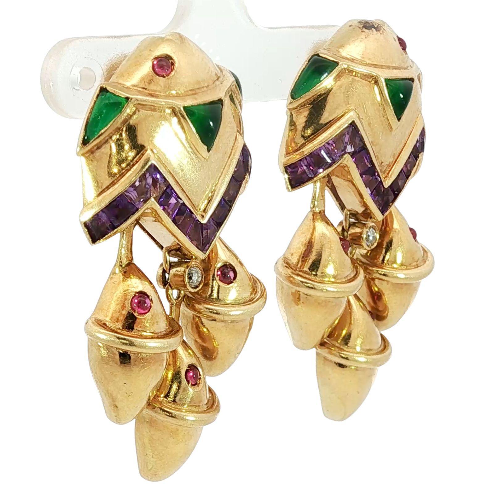 Taglio misto Estate 18K Orecchini a forma di pesce in oro giallo a clip 1970s Designer Style in vendita