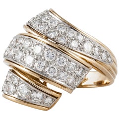 Estate 18K Gold Diamond Ribbon Ring