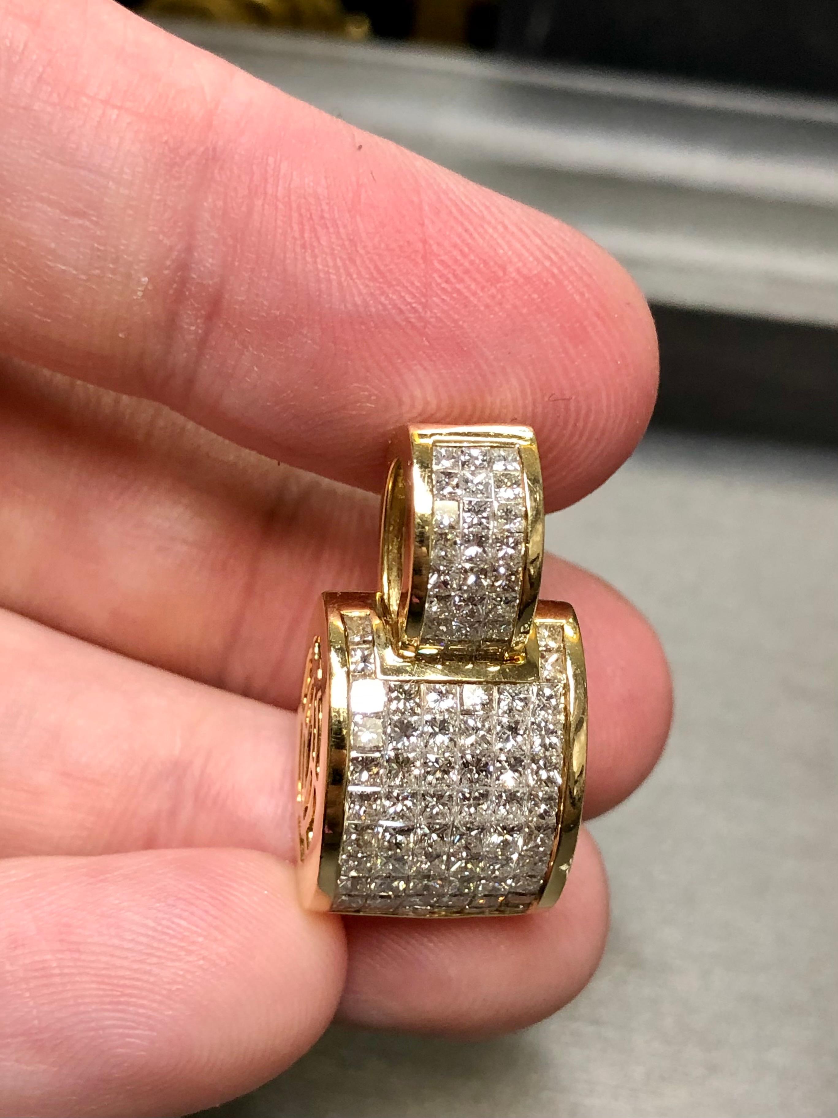 Estate 18k Invisible Princess Cut Diamond Pendant Necklace 4.92cttw G Vs In Good Condition For Sale In Winter Springs, FL