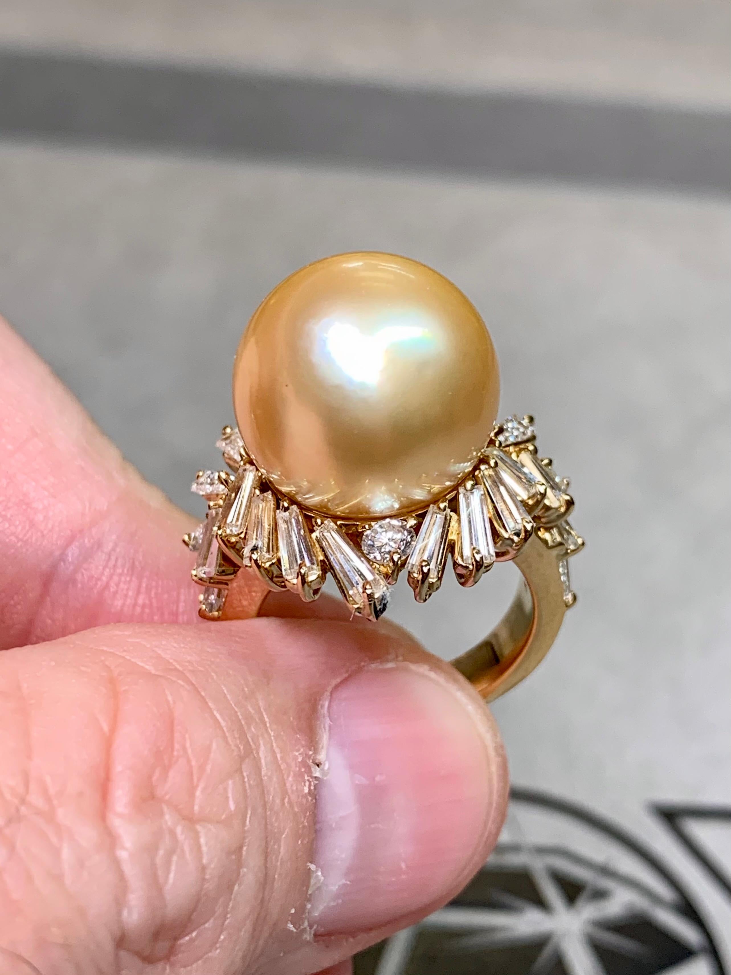 Estate 18K Large Baguette Diamond Gold South Sea Pearl Cocktail Ring 15mm 3.30ct Unisexe en vente