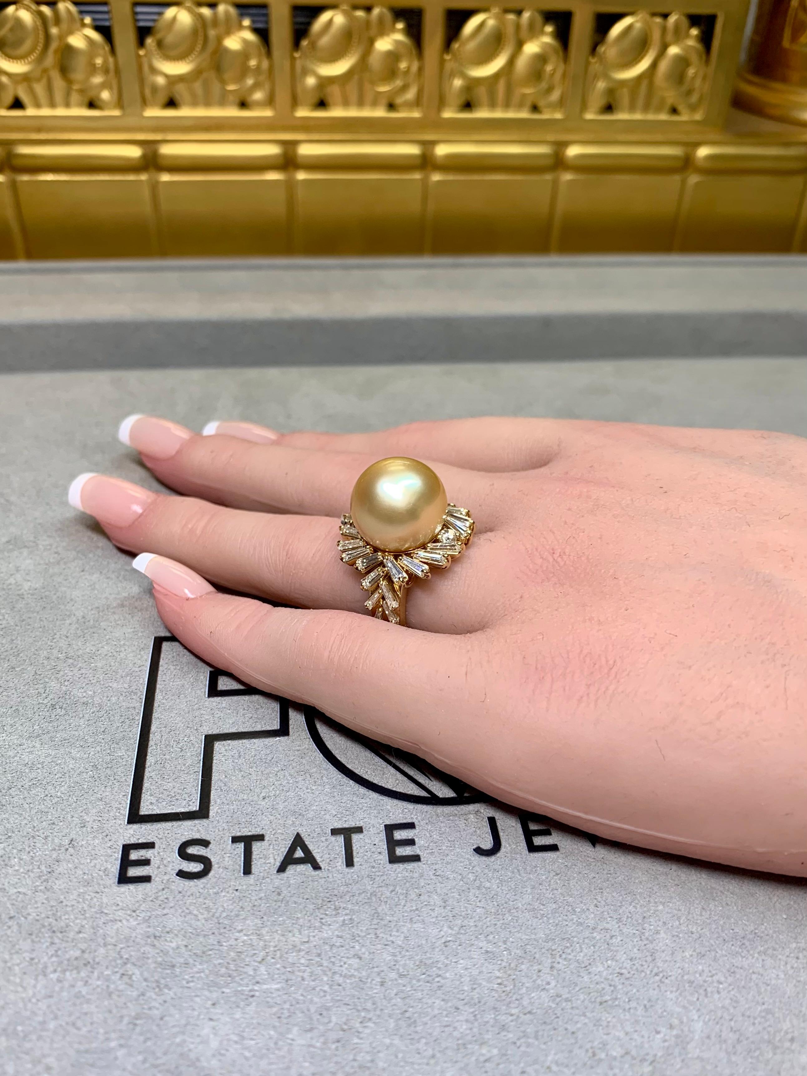 Estate 18K Large Baguette Diamond Gold South Sea Pearl Cocktail Ring 15mm 3.30ct en vente 3