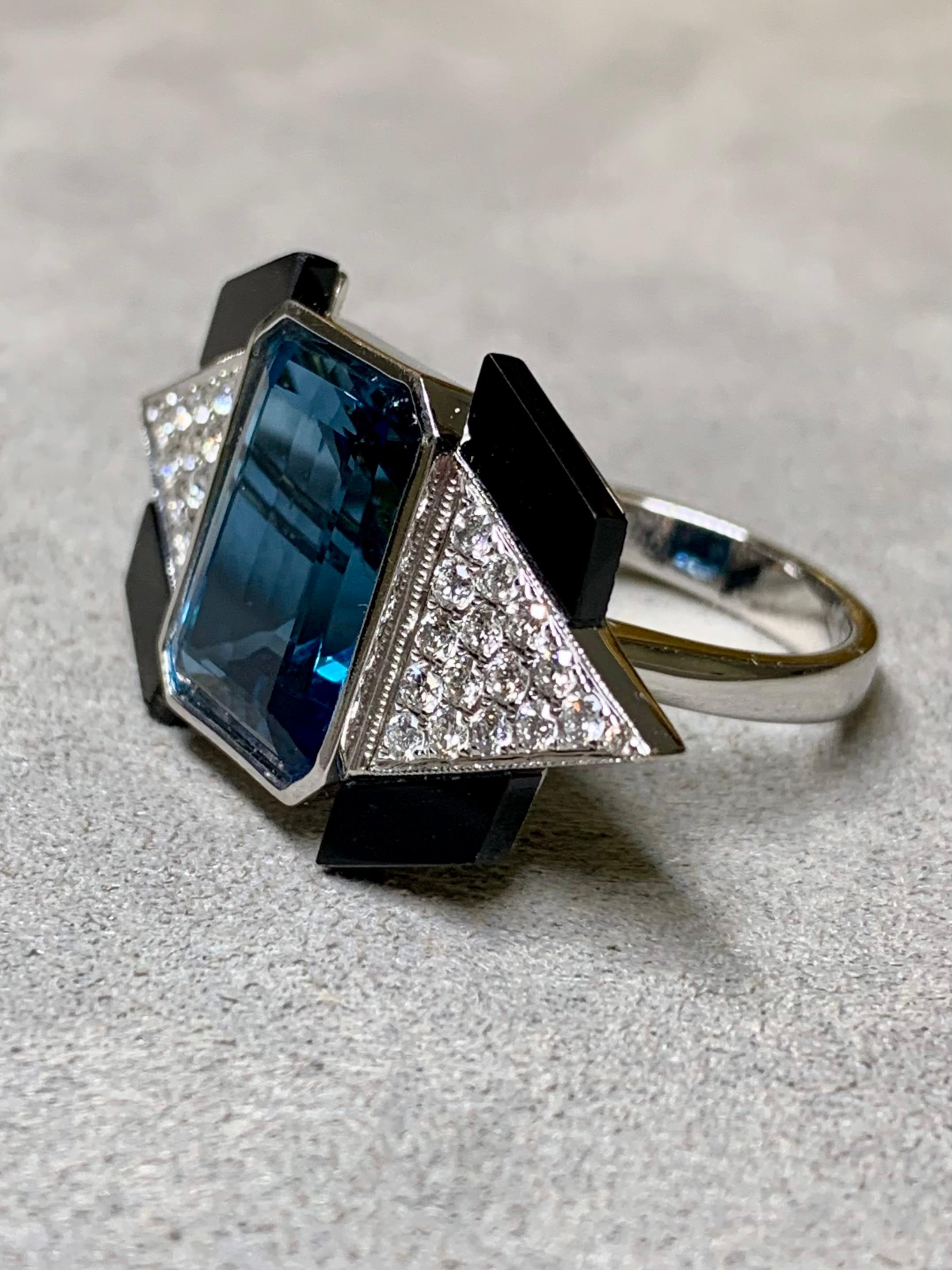 Estate 18K London Topaz Pave Diamond Carved Onyx Deco Cocktail Ring 10.60ctw For Sale 1
