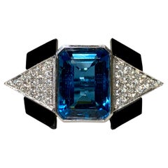 Anello da cocktail deco in 18 carati London Topaz Pave Diamond Carved Onyx 10.60ctw
