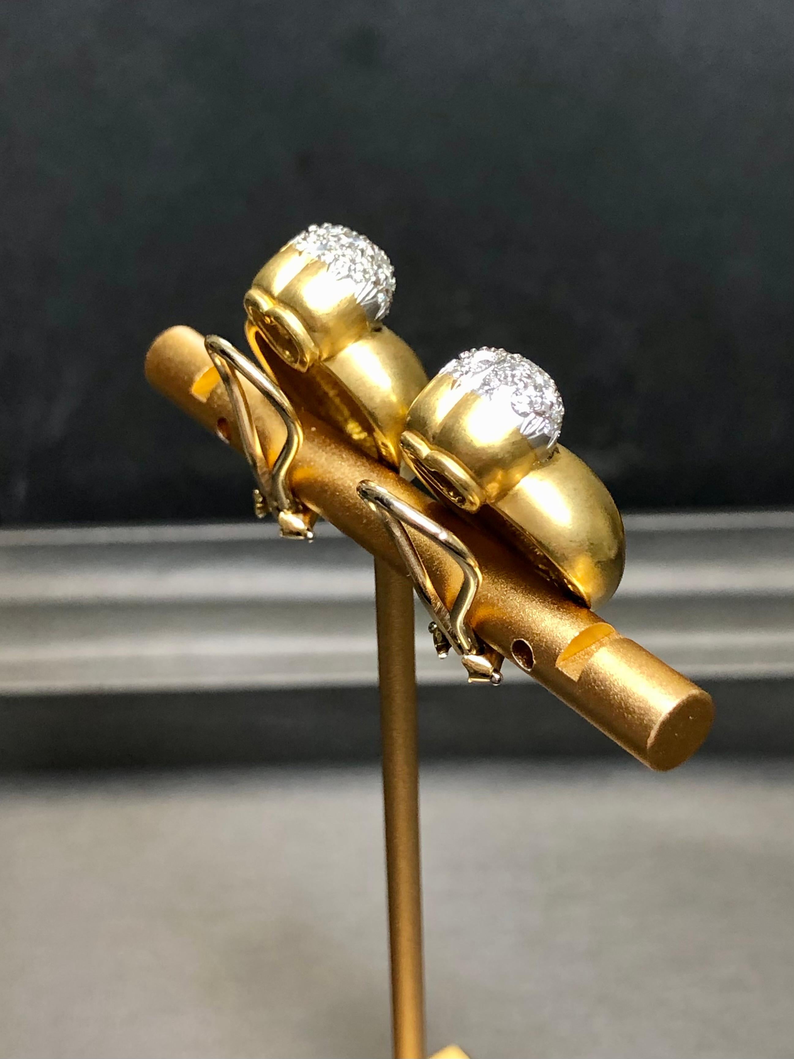 Estate 18K MARLENE STOWE Pendientes con clip de diamantes 18K G Vs en Bueno estado para la venta en Winter Springs, FL