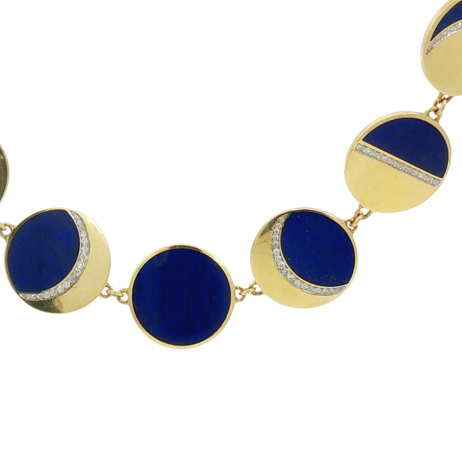 Taille ronde Collier de lune en or jaune 18K par Pamela Love 'Moon Phase' Lapis Diamants en vente