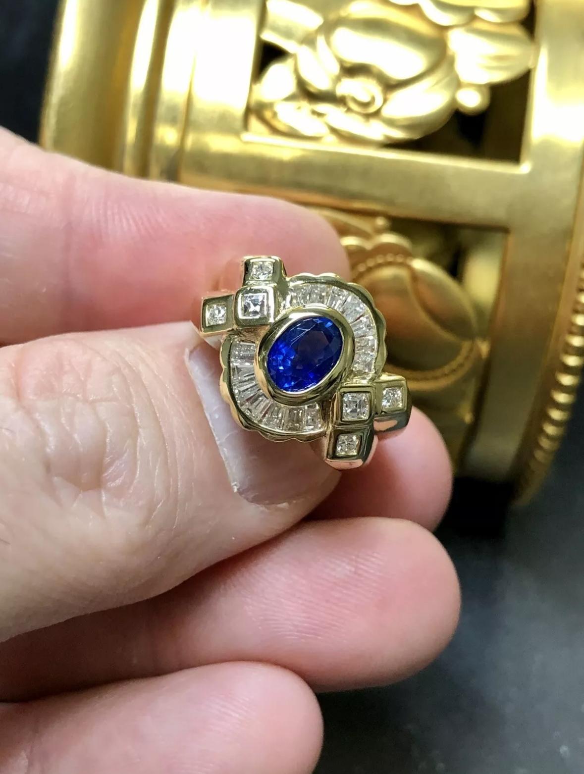 Estate 18K Oval Sapphire Square Baguette Diamond Ring 2.40cttw Sz 6.5 For Sale 1