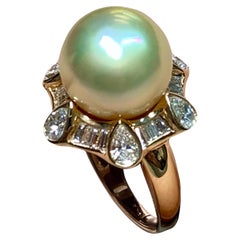 Estate 18K Poire Baguette Diamant Or Paon Perle des Mers du Sud Bague Cocktail