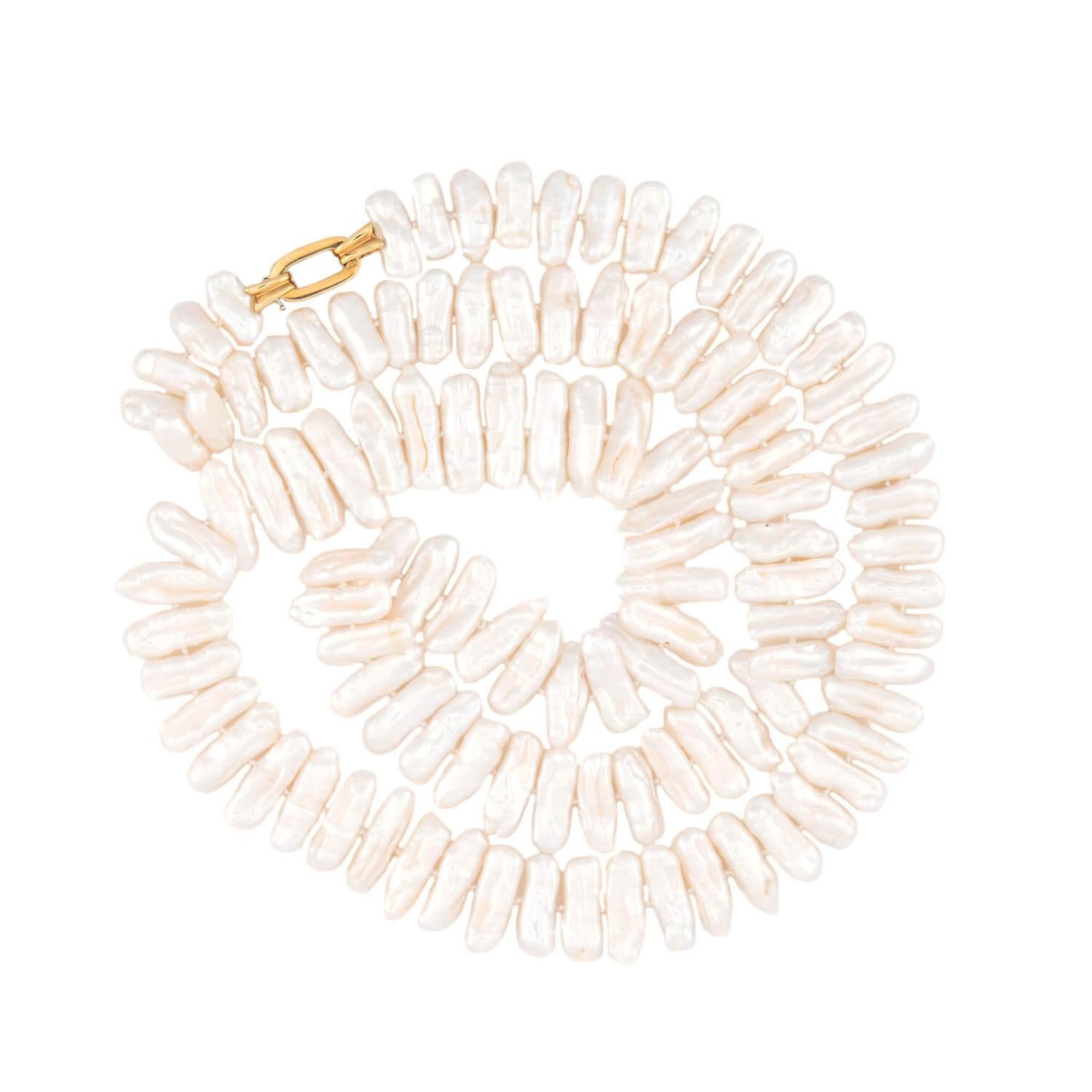 Moderno Estate 18K Pearl and Diamond Necklace 35