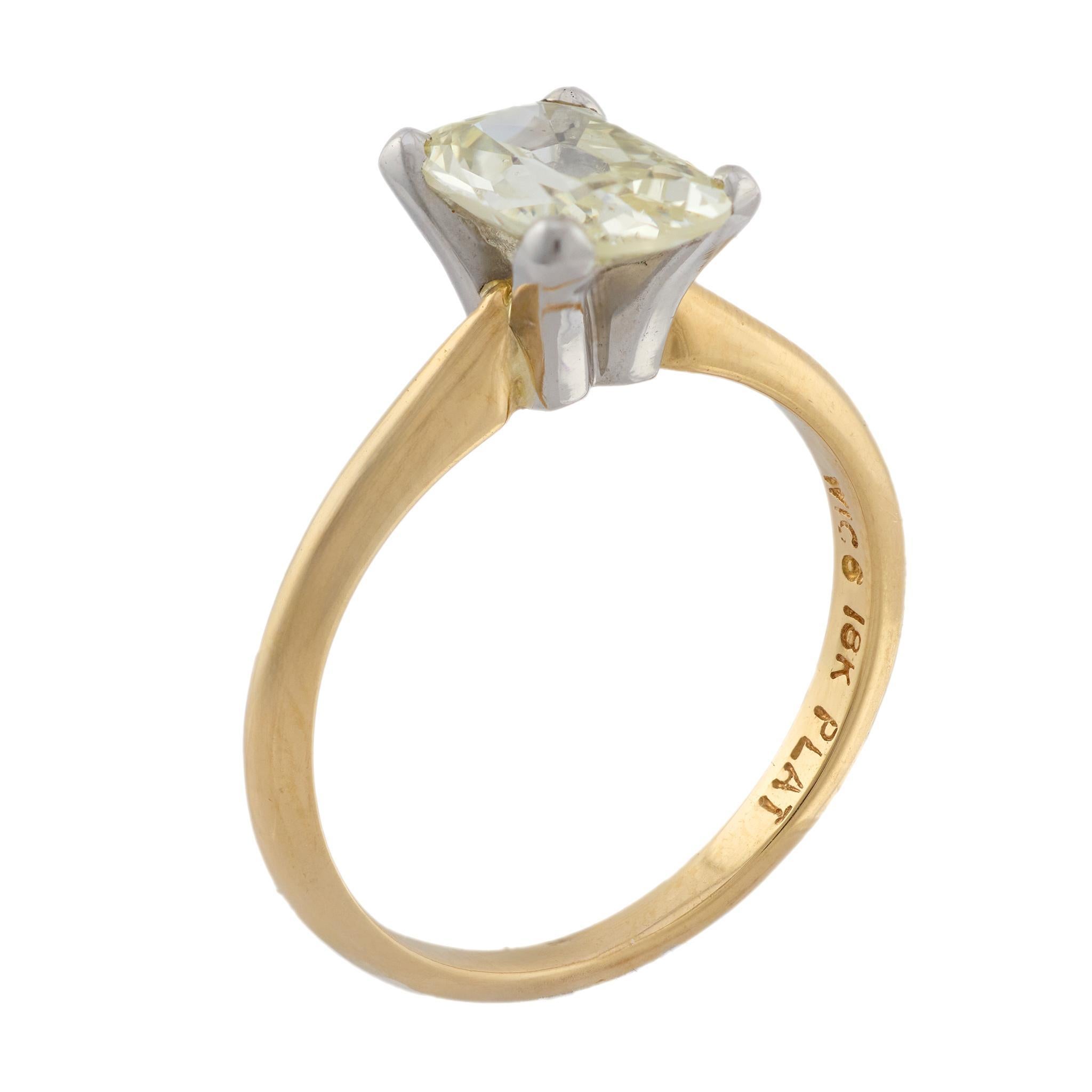 Taille coussin Bague de fiançailles Estate 18k/Platinum Diamond 1.50ct en vente