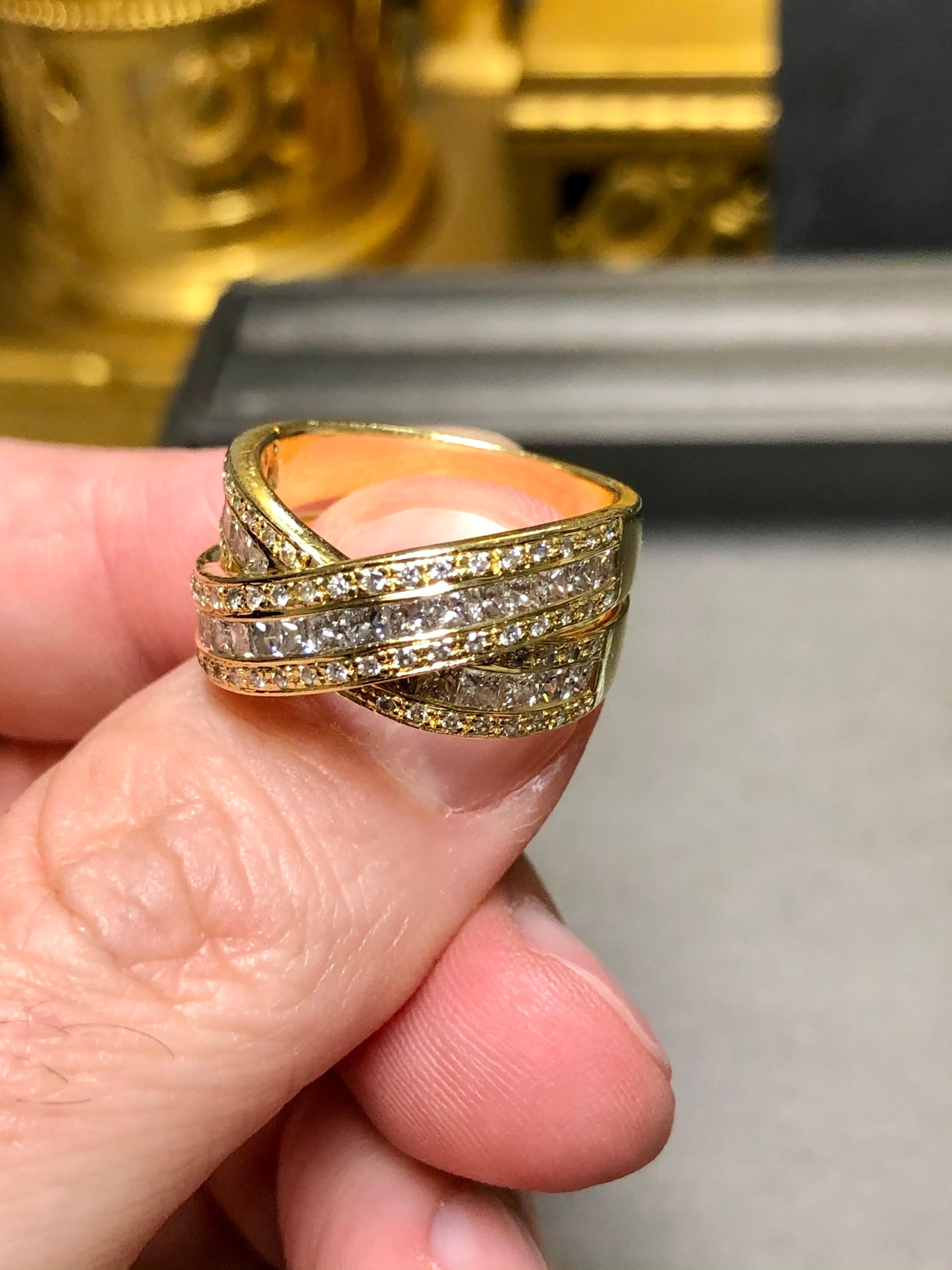 Estate 18K Princess Round Diamond Bypass X Crossover Cocktail Ring 2.56cttw Sz 8 For Sale 2