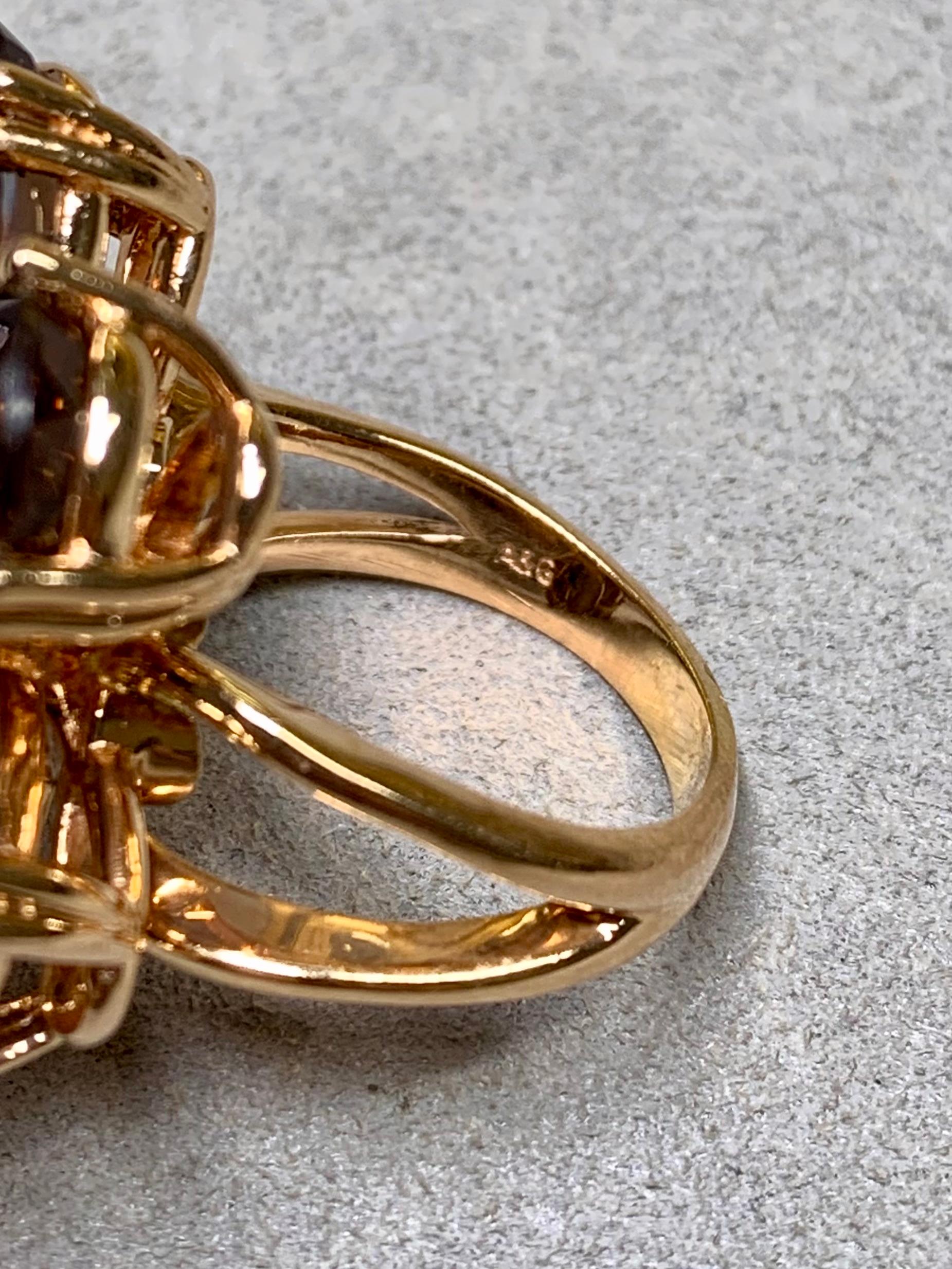 Taille poire Estate Bague cocktail en or rose 18K Pavé de quartz fumé Pavé de diamant Floral Lourd en vente