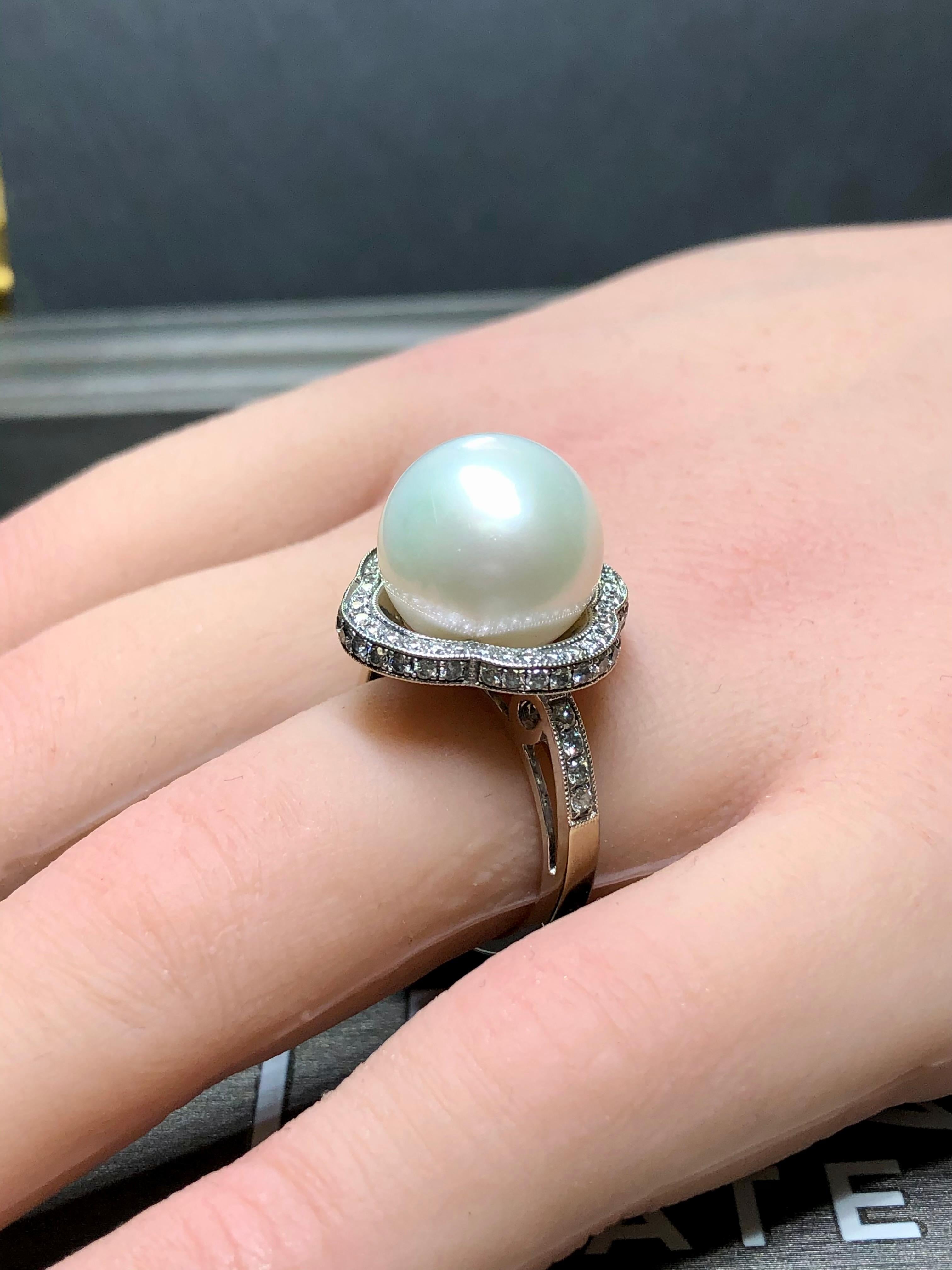 Estate 18K South Sea Pearl Diamond Cocktail Ring 13.4mm Sz 7 For Sale 4