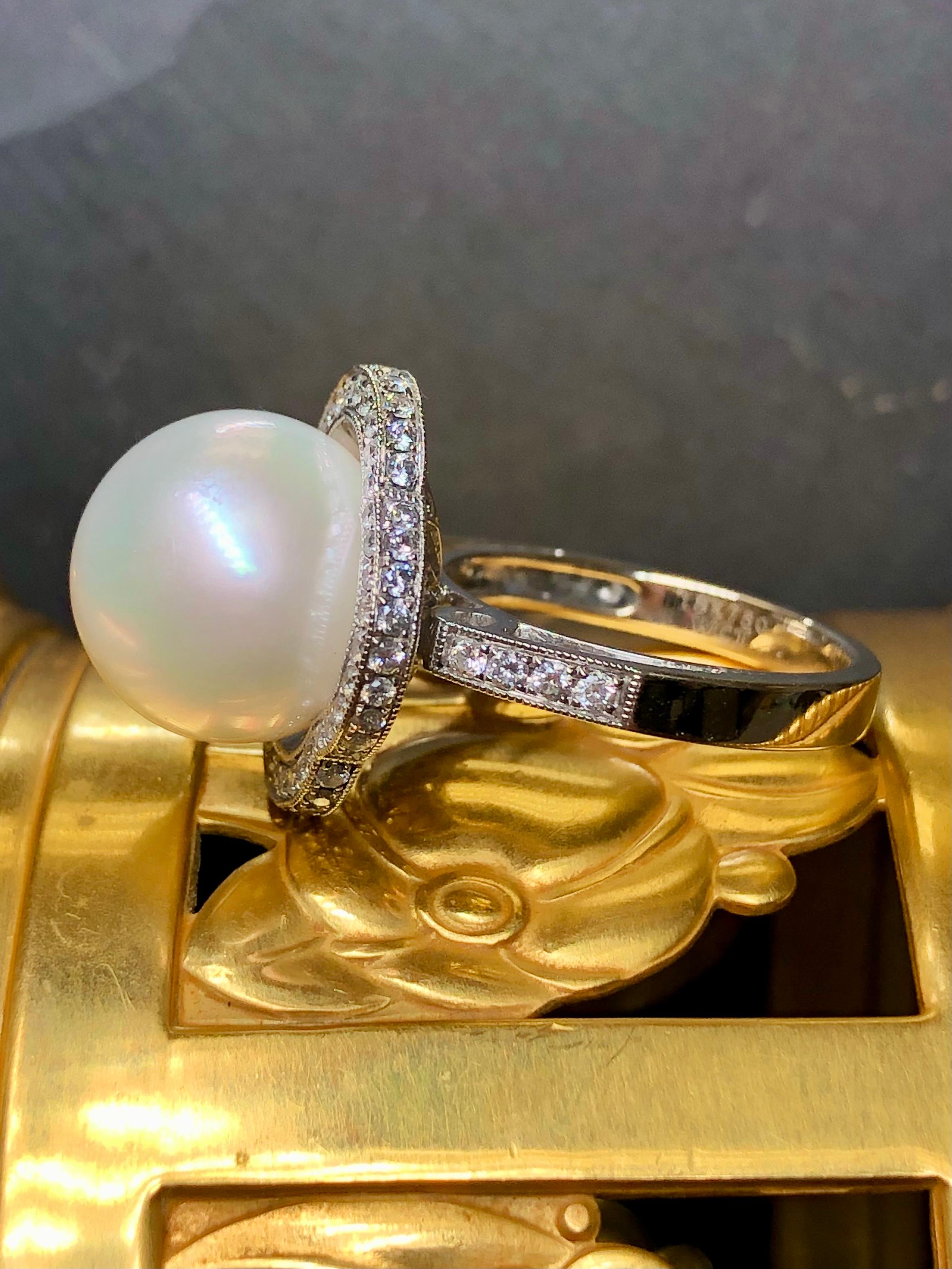 Round Cut Estate 18K South Sea Pearl Diamond Cocktail Ring 13.4mm Sz 7 For Sale