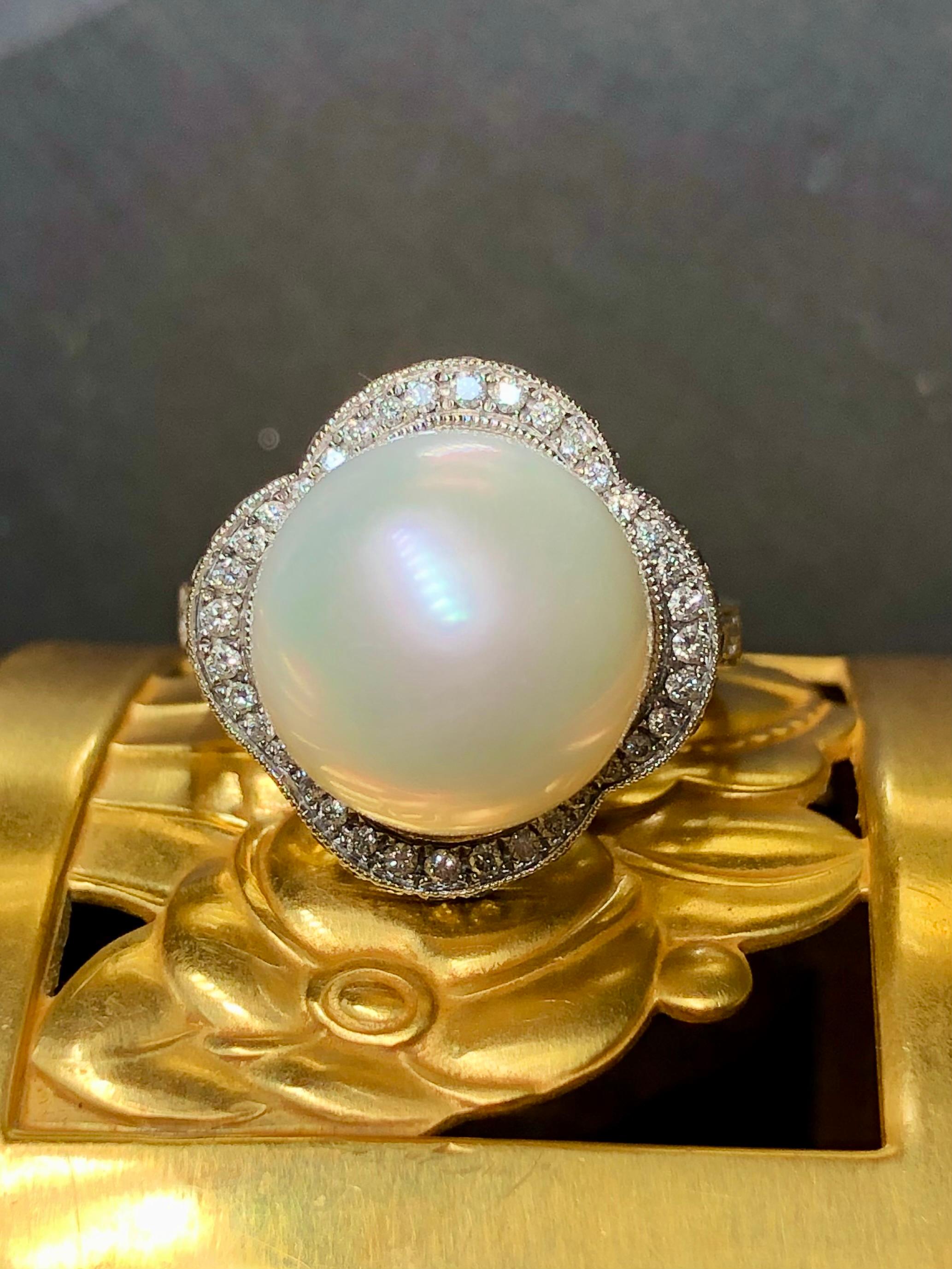 Round Cut Estate 18K South Sea Pearl Diamond Cocktail Ring 13.4mm Sz 7 For Sale