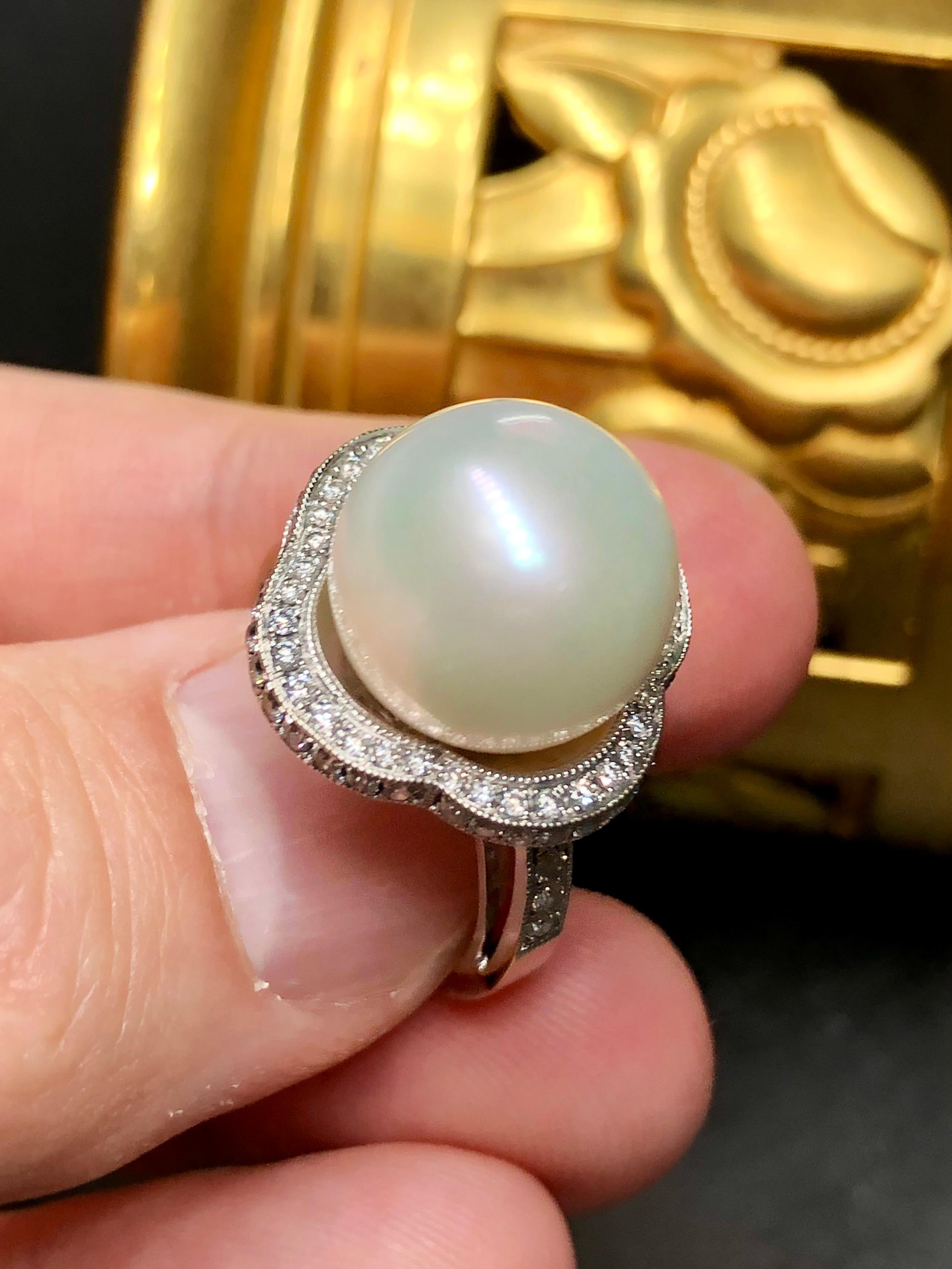 Estate 18K South Sea Pearl Diamond Cocktail Ring 13.4mm Sz 7 For Sale 2