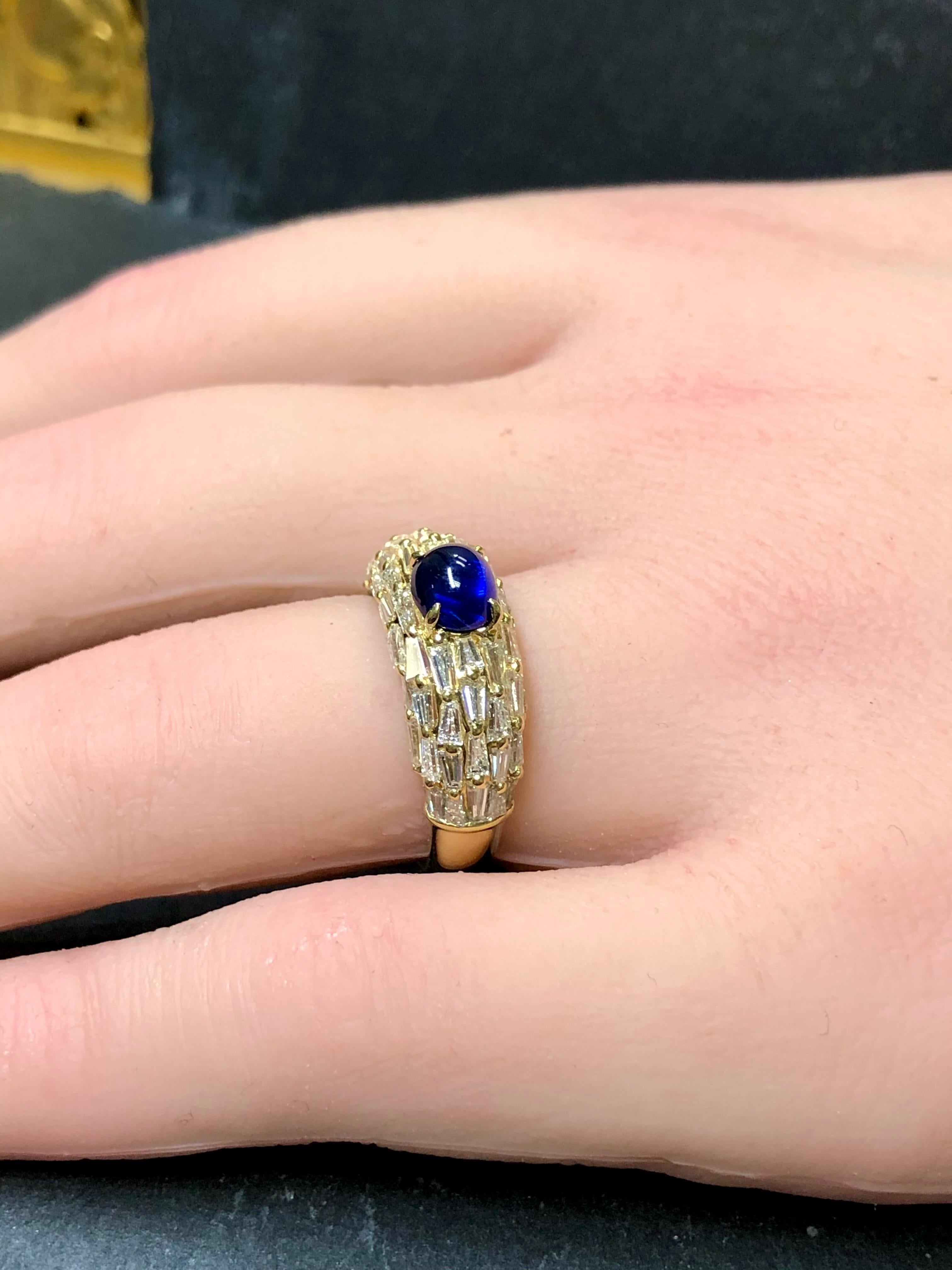 Estate 18K Tapered Baguette Cabochon Sapphire Cocktail Ring 3.90cttw Sz 6 For Sale 4