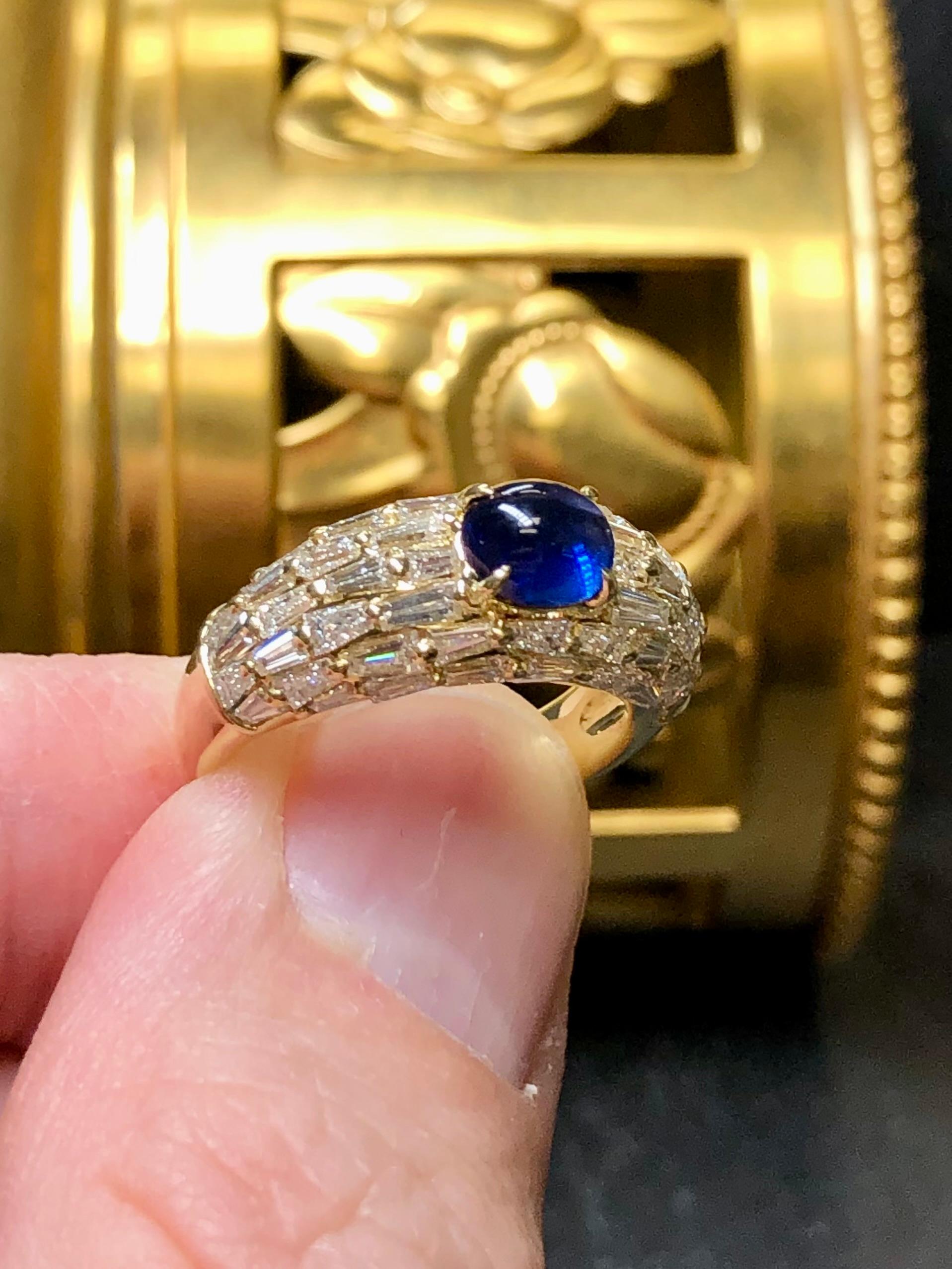 Estate 18K Tapered Baguette Cabochon Sapphire Cocktail Ring 3.90cttw Sz 6 For Sale 2